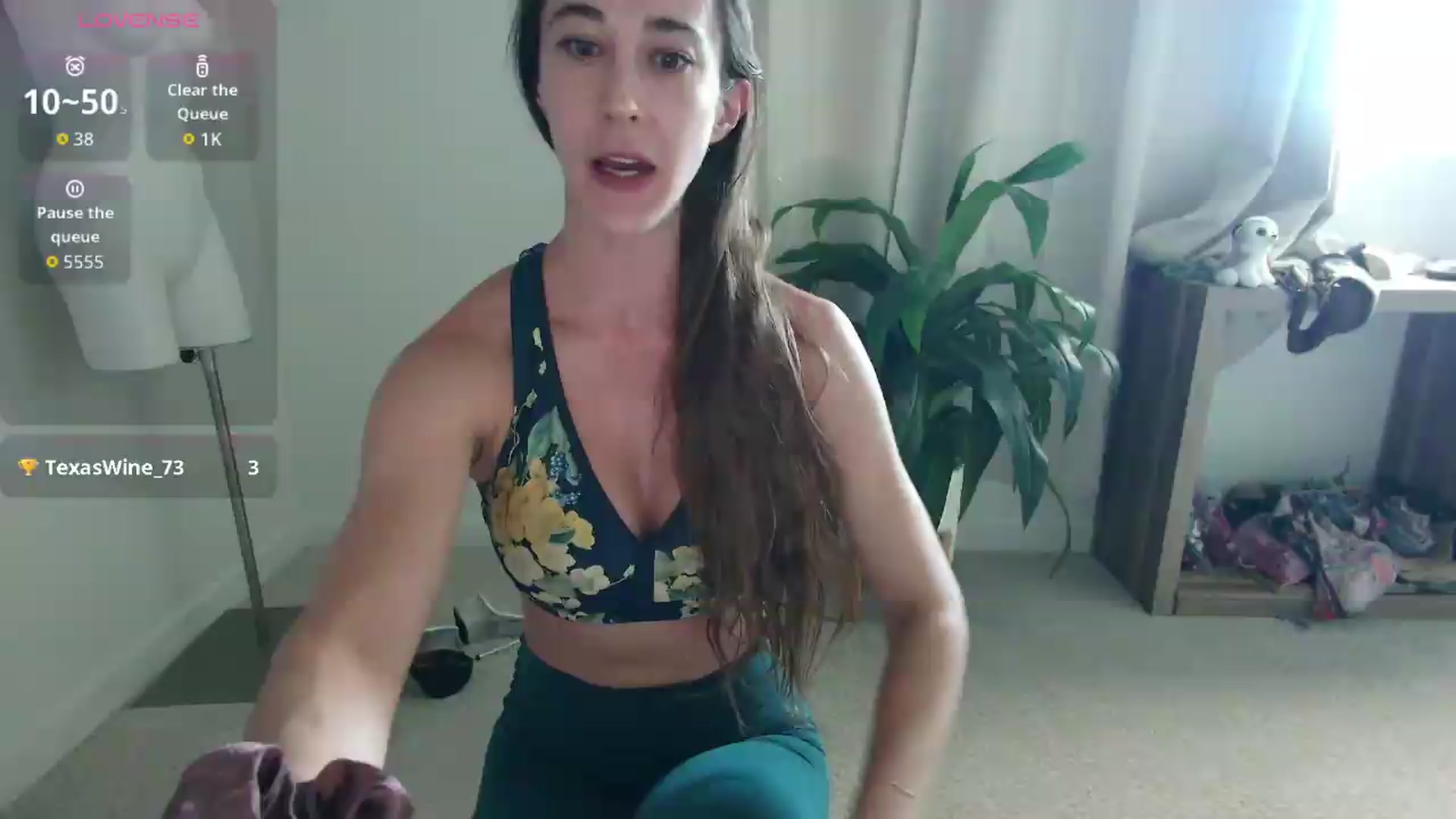 Gallery image thumbnail from tease4lisa's myfreecams stream on, 07/27/2026, 20:09 image 5 of 20