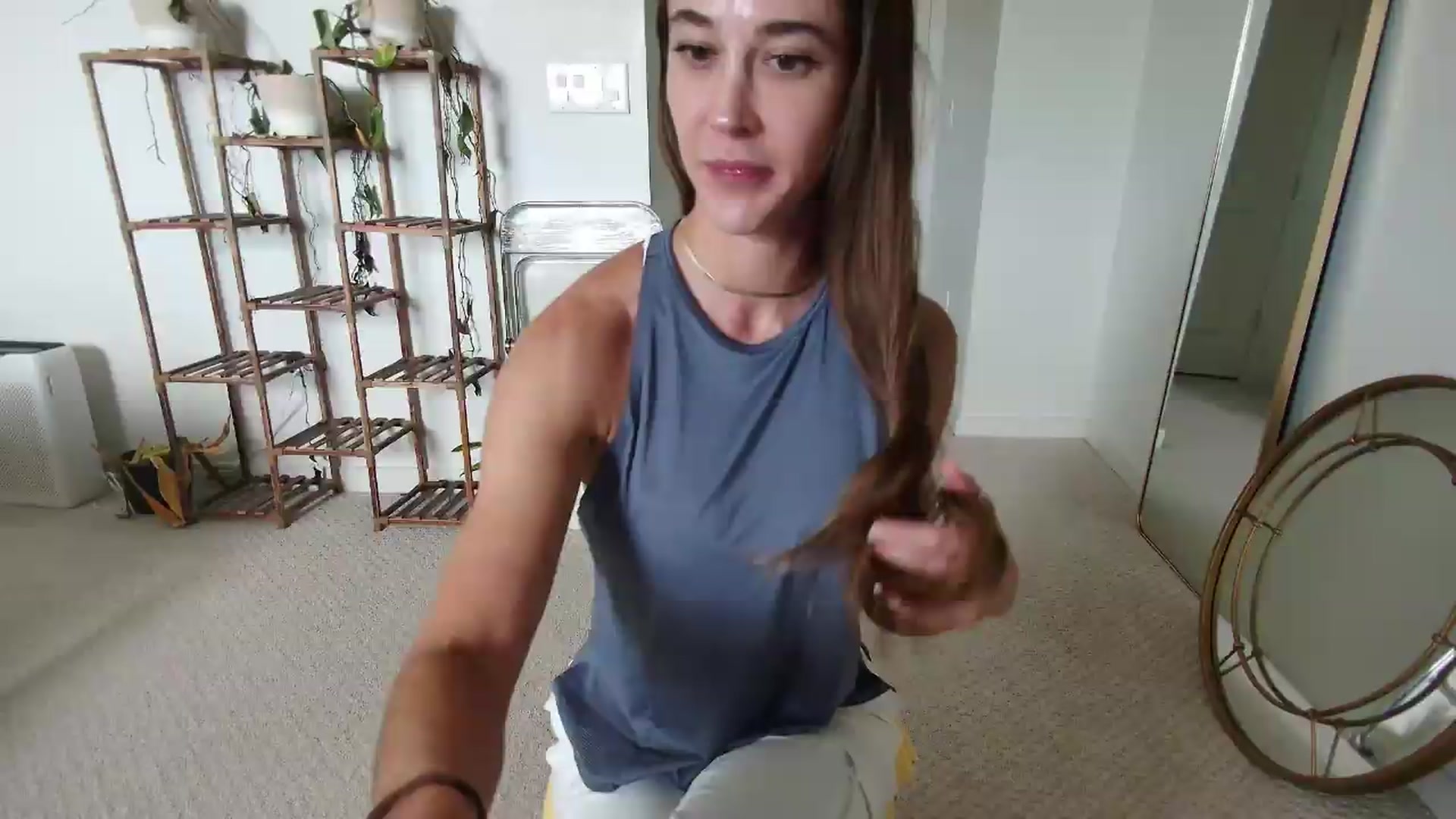 Gallery image thumbnail from tease4lisa's myfreecams stream on, 08/14/2026, 19:58 image 3 of 20