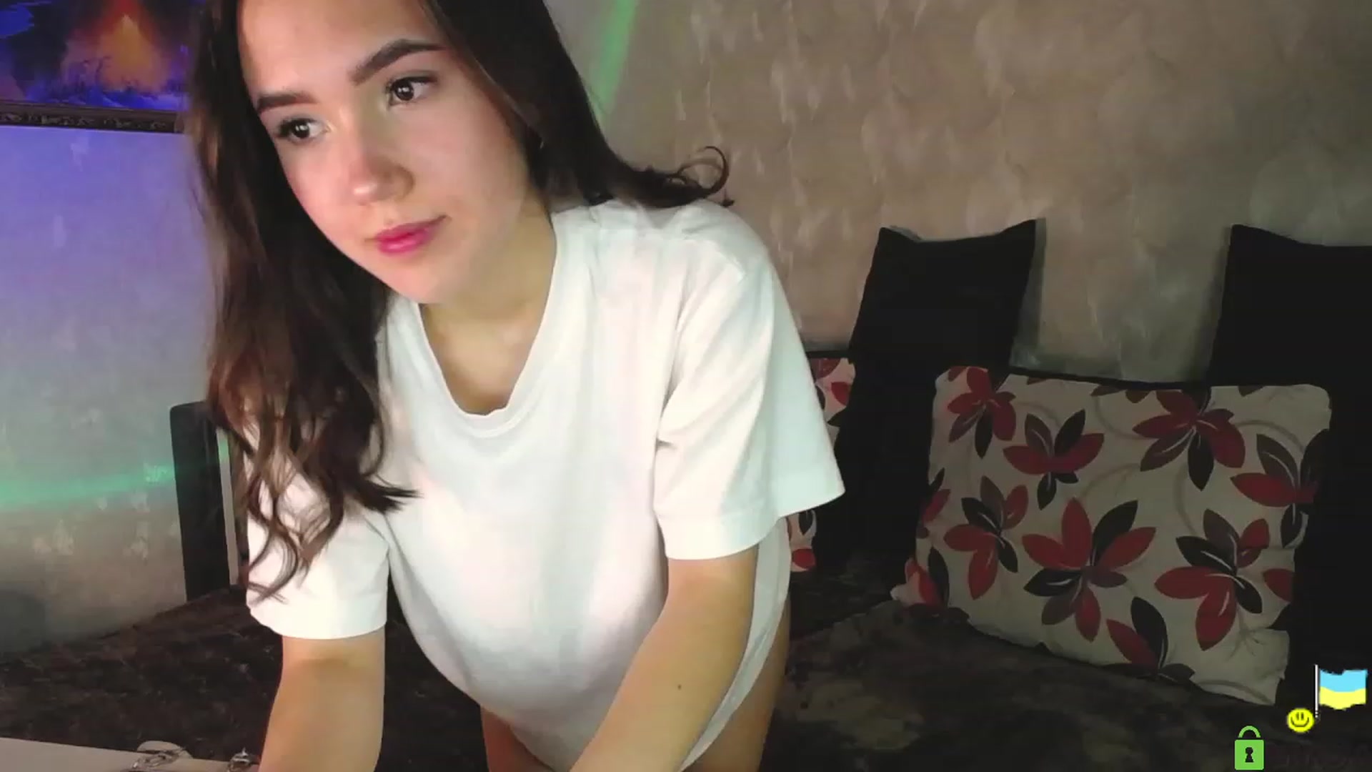 Gallery image thumbnail from tenderlyPoli's myfreecams stream on, 11/26/2022, 20:10 image 6 of 20