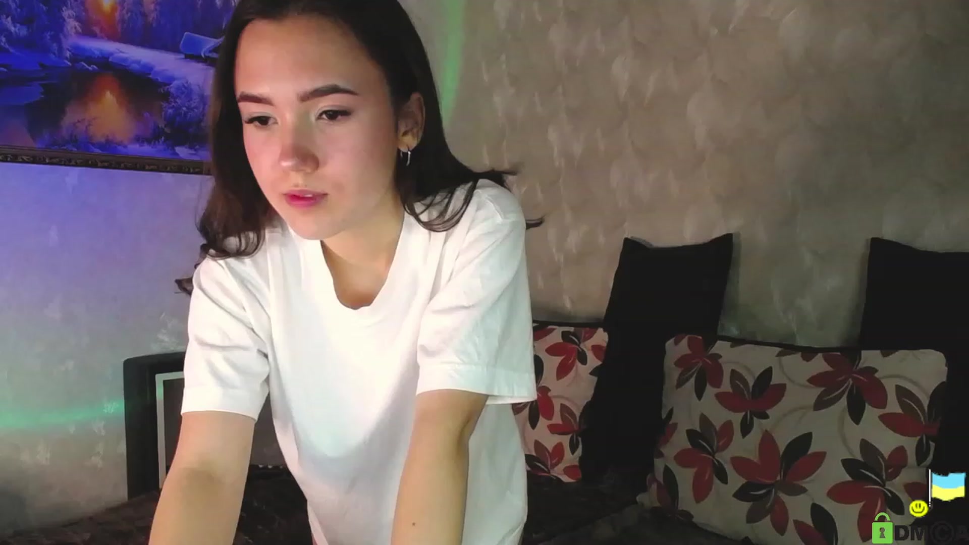 Gallery image thumbnail from tenderlyPoli's myfreecams stream on, 11/26/2022, 20:10 image 4 of 20