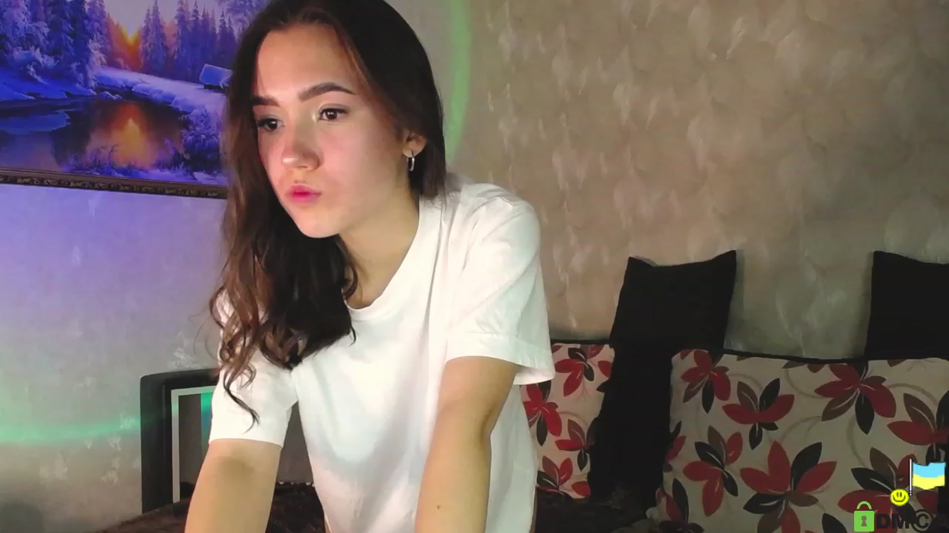 Gallery image thumbnail from tenderlyPoli's myfreecams stream on, 11/26/2022, 20:10 image 17 of 20