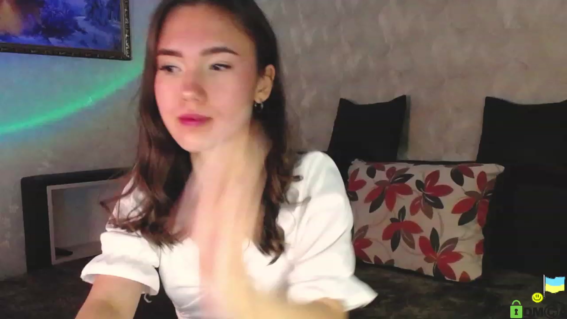 Gallery image thumbnail from tenderlyPoli's myfreecams stream on, 11/27/2022, 15:14 image 4 of 20