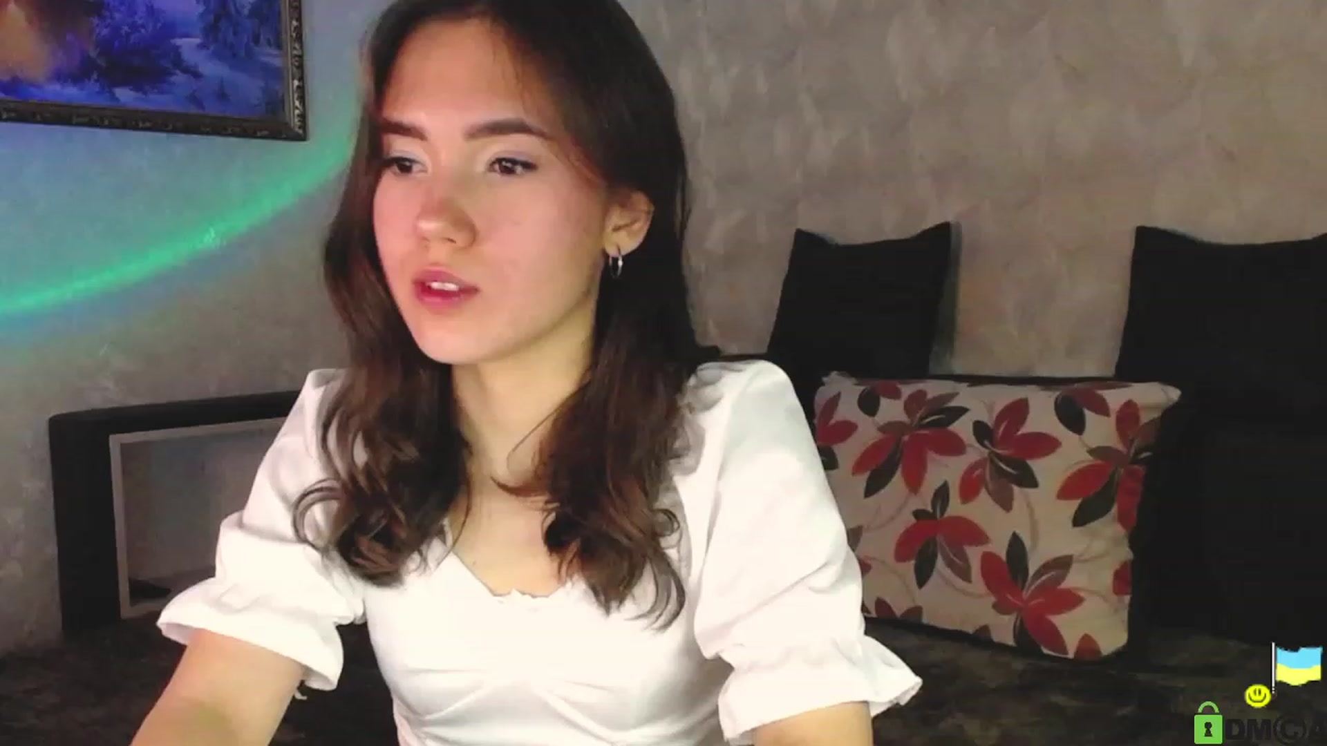 Gallery image thumbnail from tenderlyPoli's myfreecams stream on, 11/27/2022, 15:14 image 19 of 20