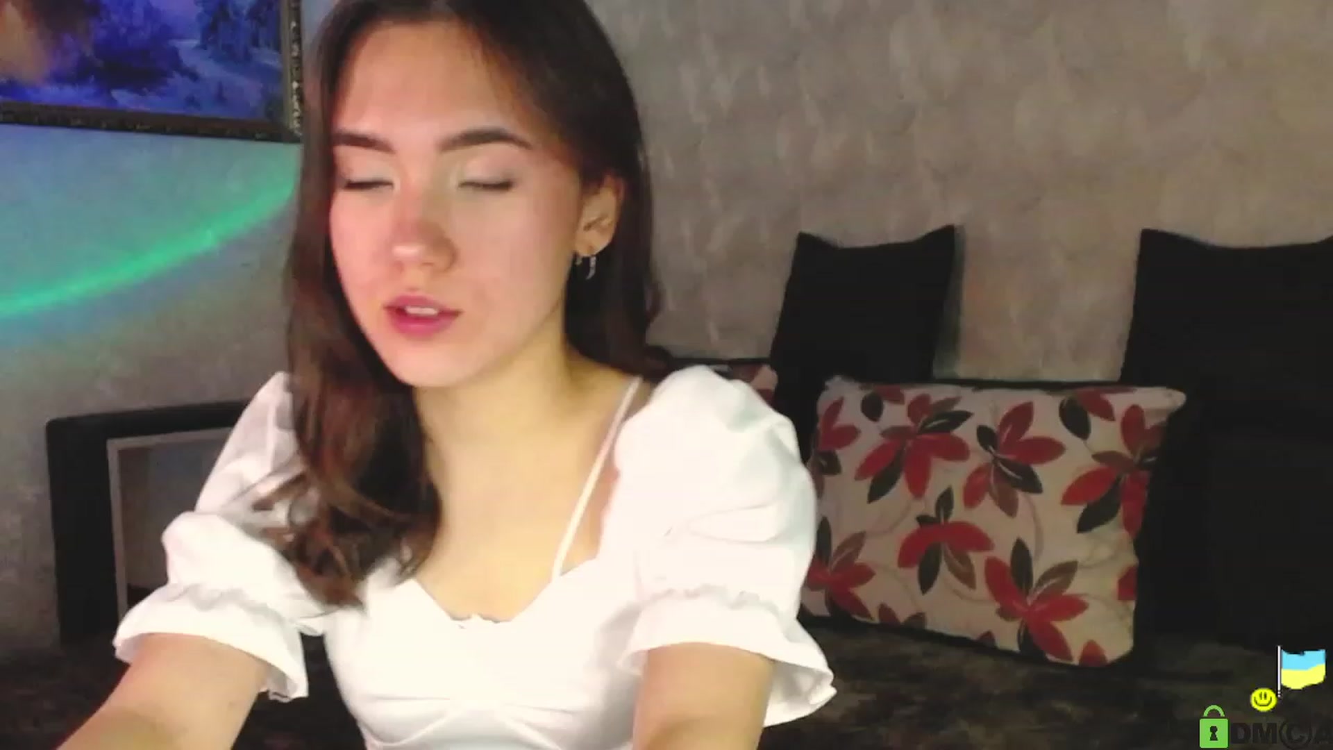 Gallery image thumbnail from tenderlyPoli's myfreecams stream on, 11/27/2022, 15:14 image 8 of 20