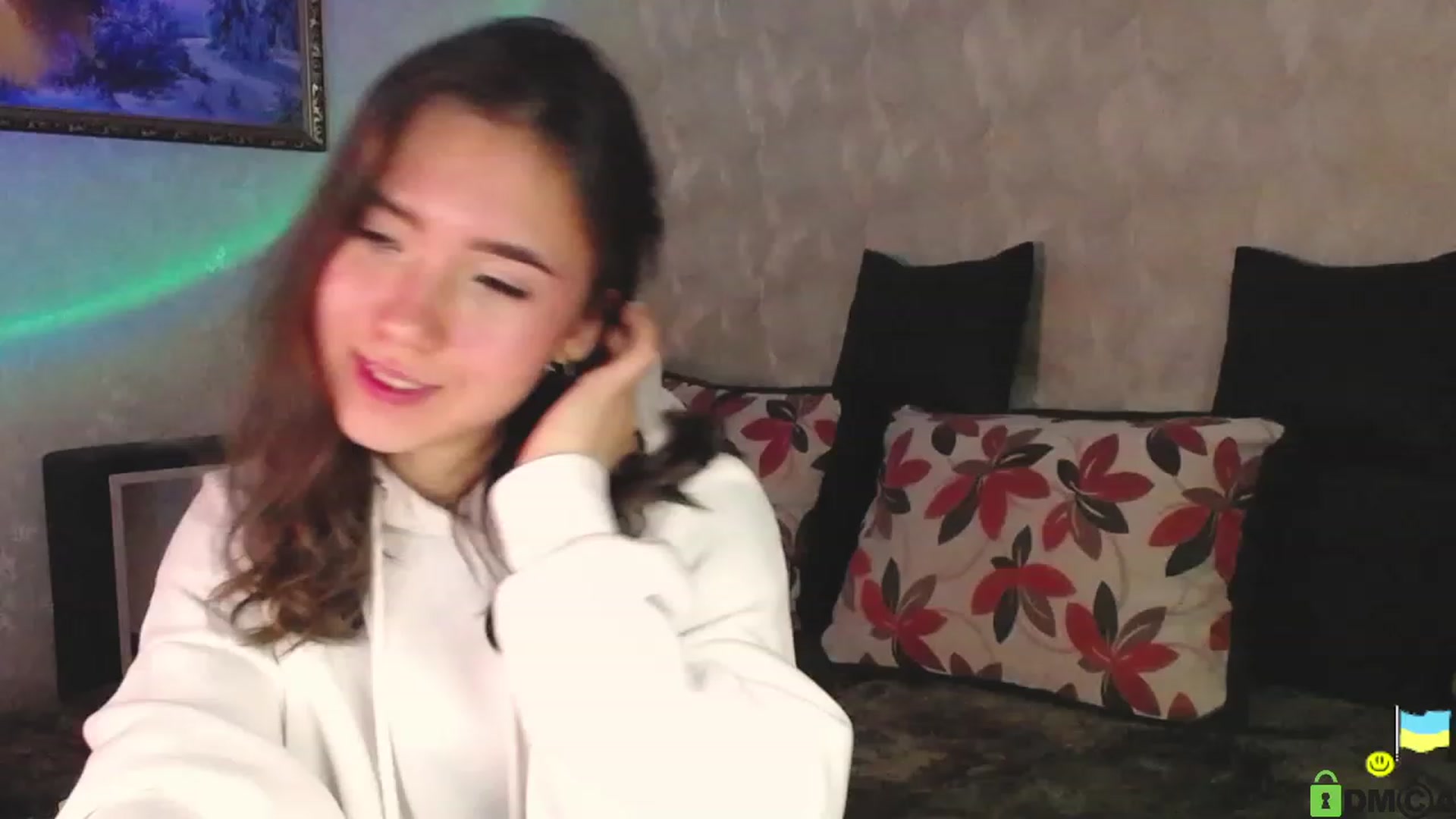 Gallery image thumbnail from tenderlyPoli's myfreecams stream on, 11/27/2022, 19:13 image 1 of 20