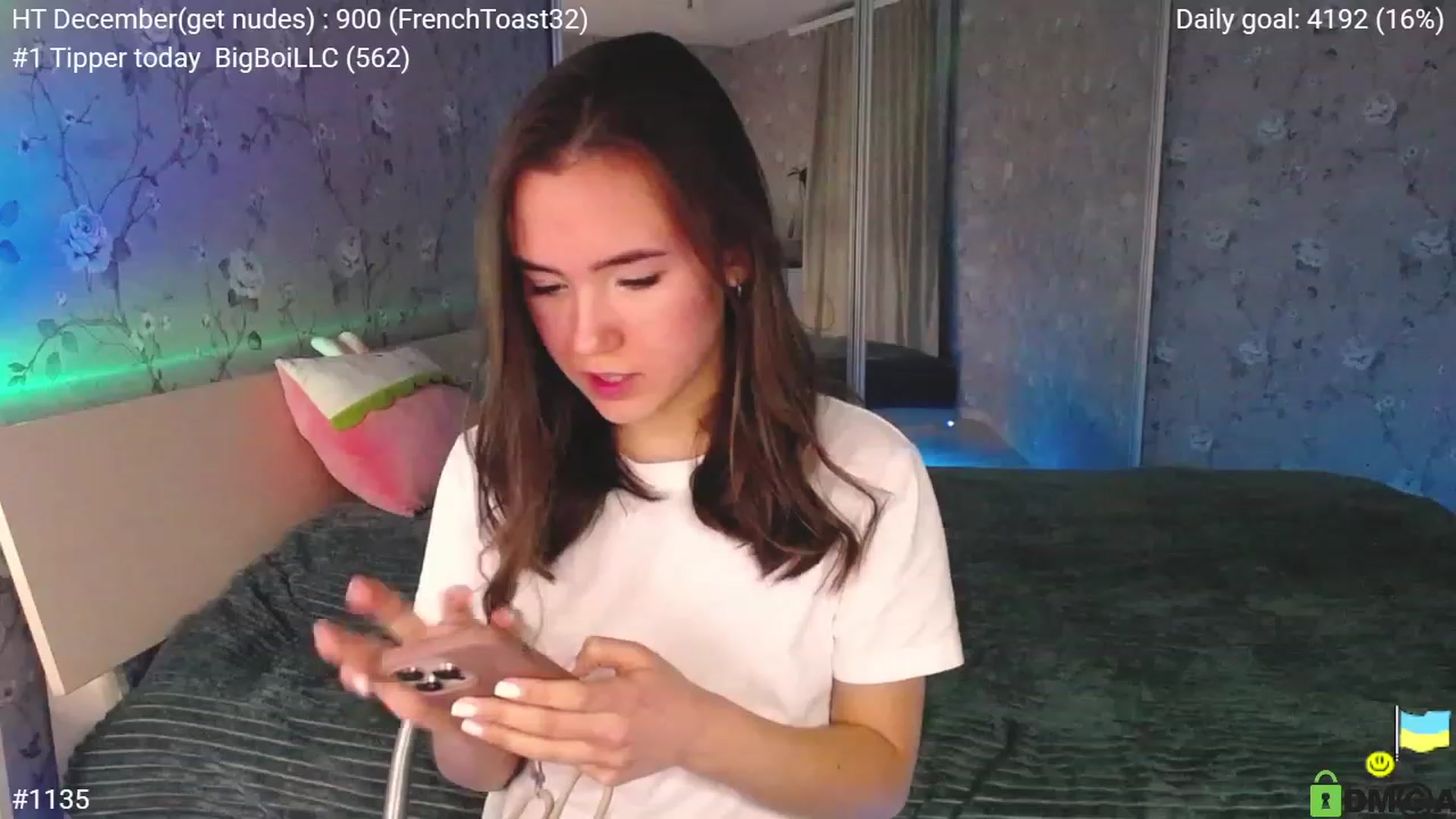Gallery image thumbnail from tenderlyPoli's myfreecams stream on, 12/09/2022, 22:16 image 11 of 20