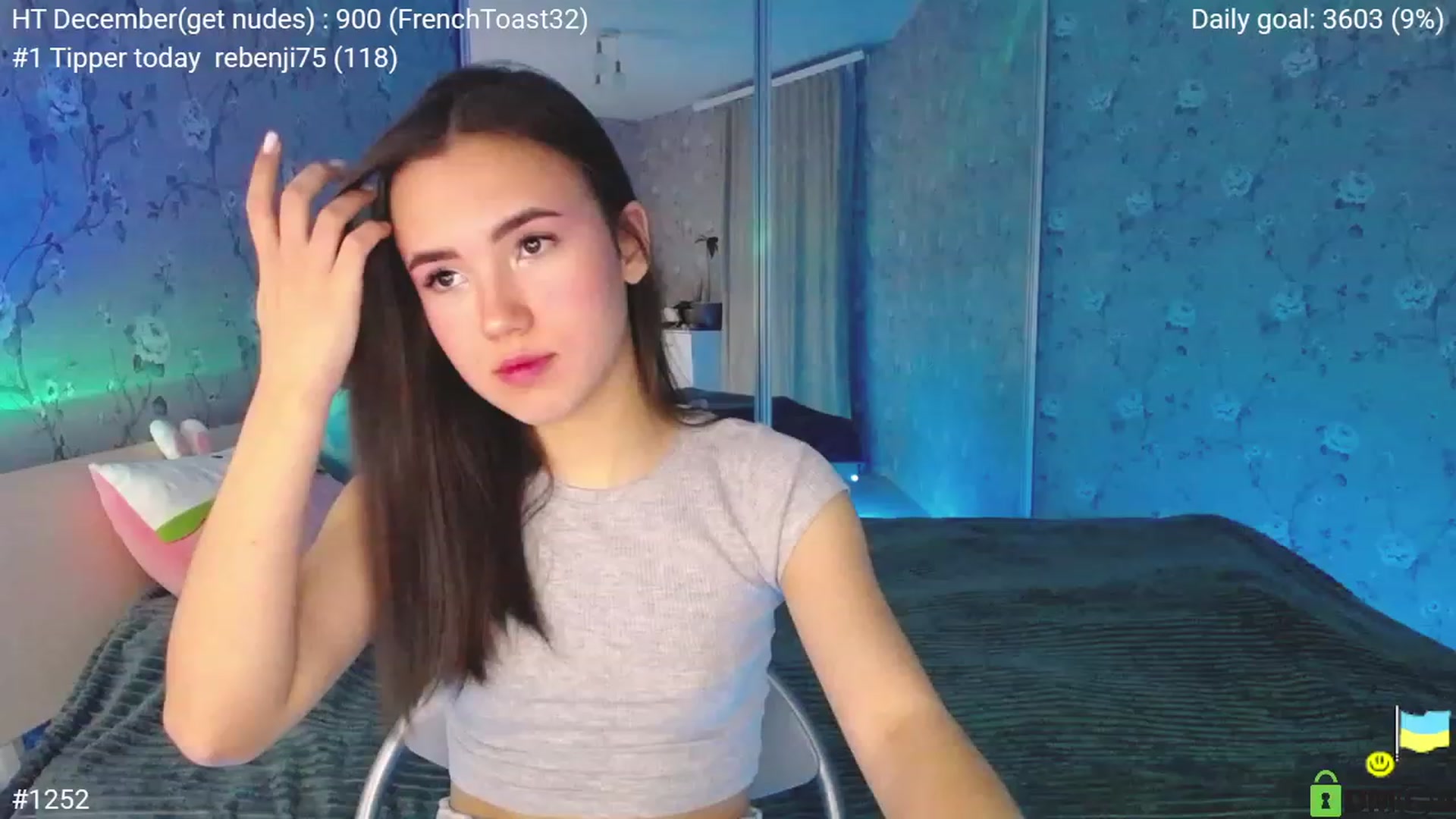 Gallery image thumbnail from tenderlyPoli's myfreecams stream on, 12/15/2022, 17:34 image 4 of 20