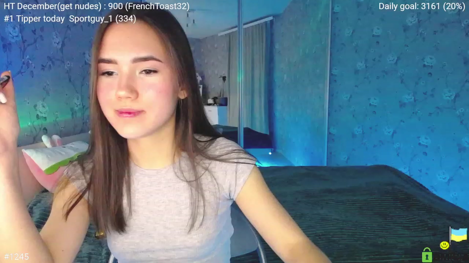 Gallery image thumbnail from tenderlyPoli's myfreecams stream on, 12/15/2022, 18:23 image 11 of 20