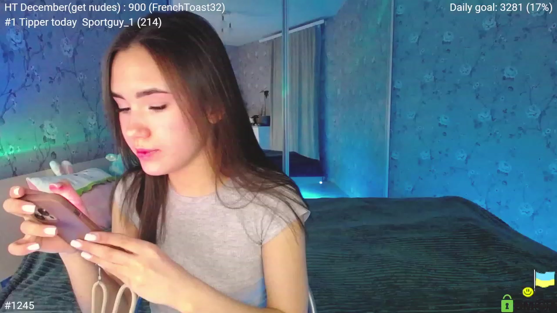 Gallery image thumbnail from tenderlyPoli's myfreecams stream on, 12/15/2022, 18:23 image 10 of 20