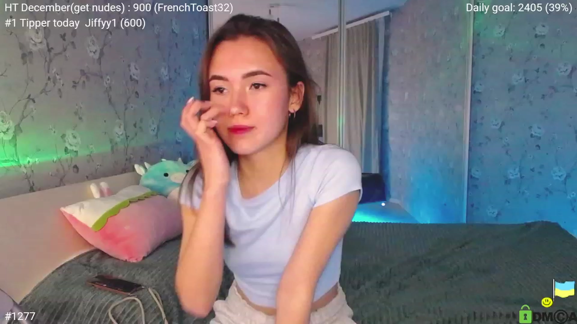 Gallery image thumbnail from tenderlyPoli's myfreecams stream on, 12/16/2022, 21:01 image 10 of 20