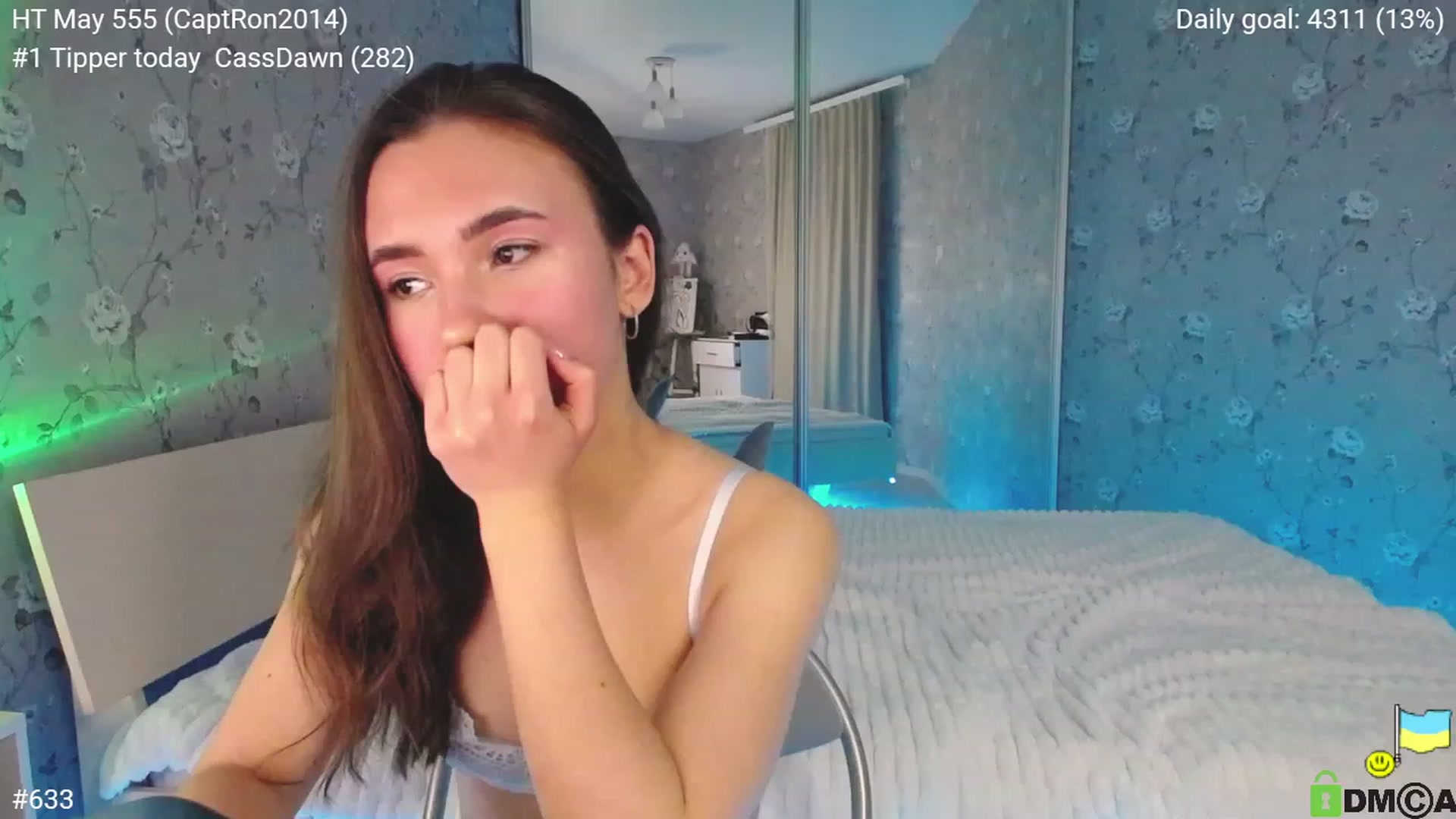 Gallery image thumbnail from tenderlyPoli's myfreecams stream on, 05/15/2023, 19:26 image 17 of 20