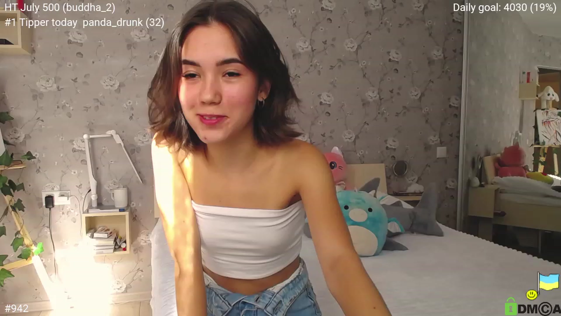 Gallery image thumbnail from tenderlyPoli's myfreecams stream on, 08/27/2023, 14:17 image 2 of 20