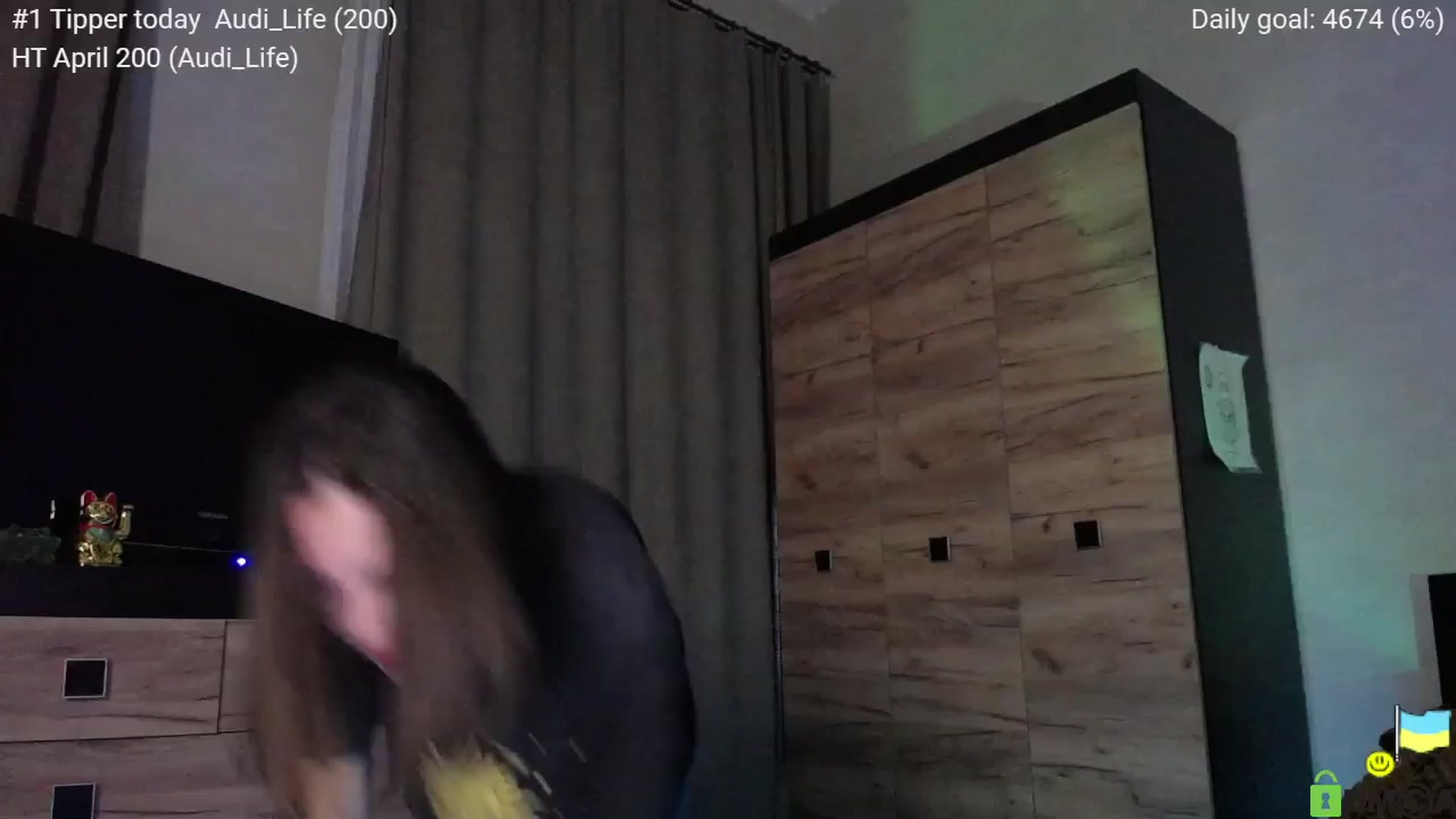 Gallery image thumbnail from tenderlyPoli's myfreecams stream on, 04/04/2024, 22:08 image 16 of 20