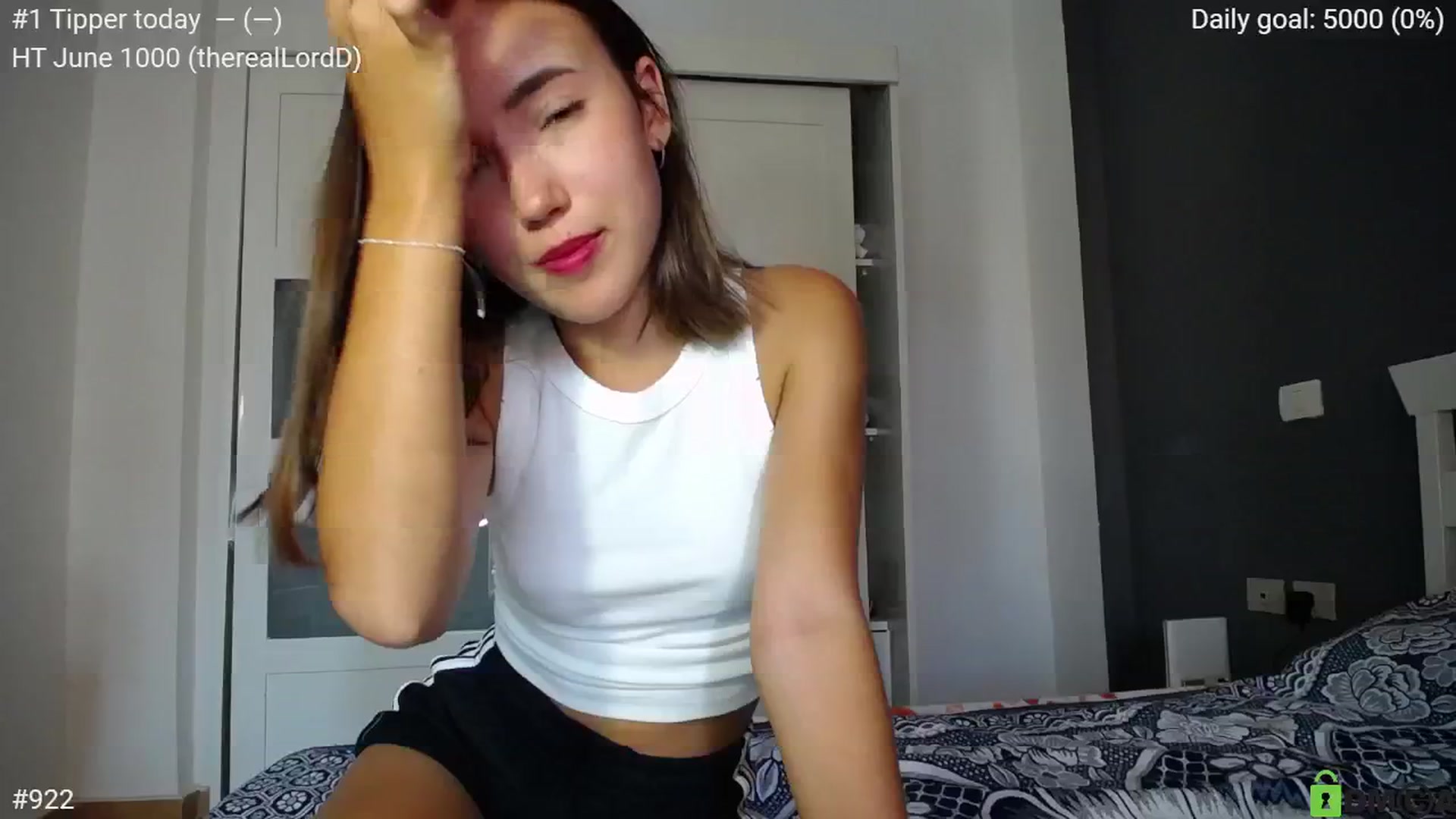 Gallery image thumbnail from tenderlyPoli's myfreecams stream on, 06/16/2024, 15:08 image 4 of 20