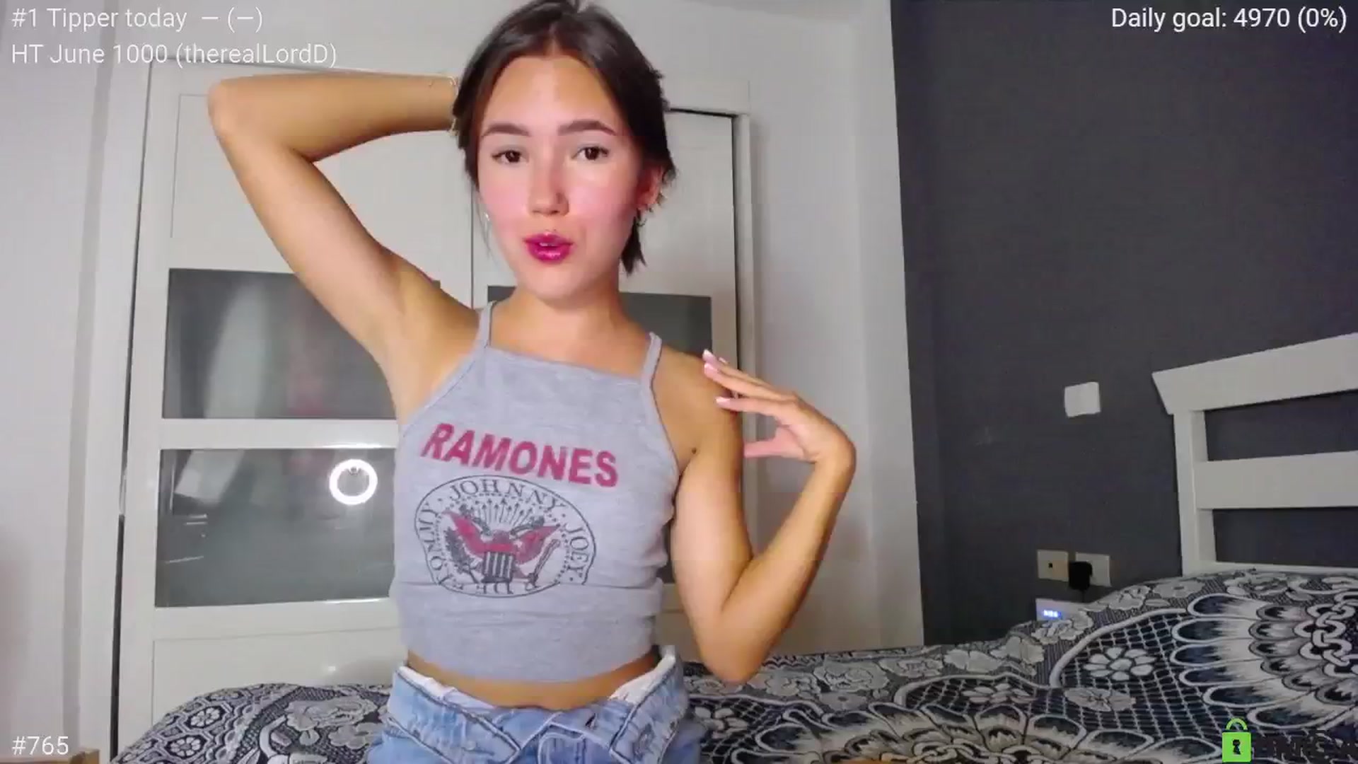 Gallery image thumbnail from tenderlyPoli's myfreecams stream on, 06/19/2024, 17:03 image 2 of 20