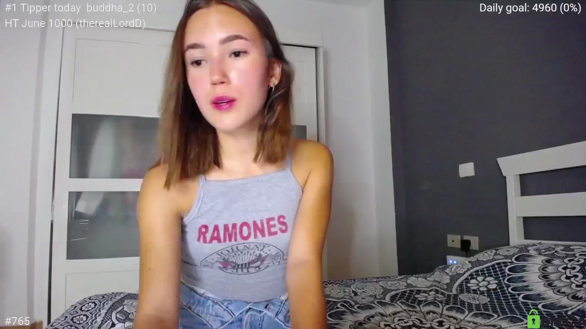 Gallery image thumbnail from tenderlyPoli's myfreecams stream on, 06/19/2024, 17:03 image 5 of 20