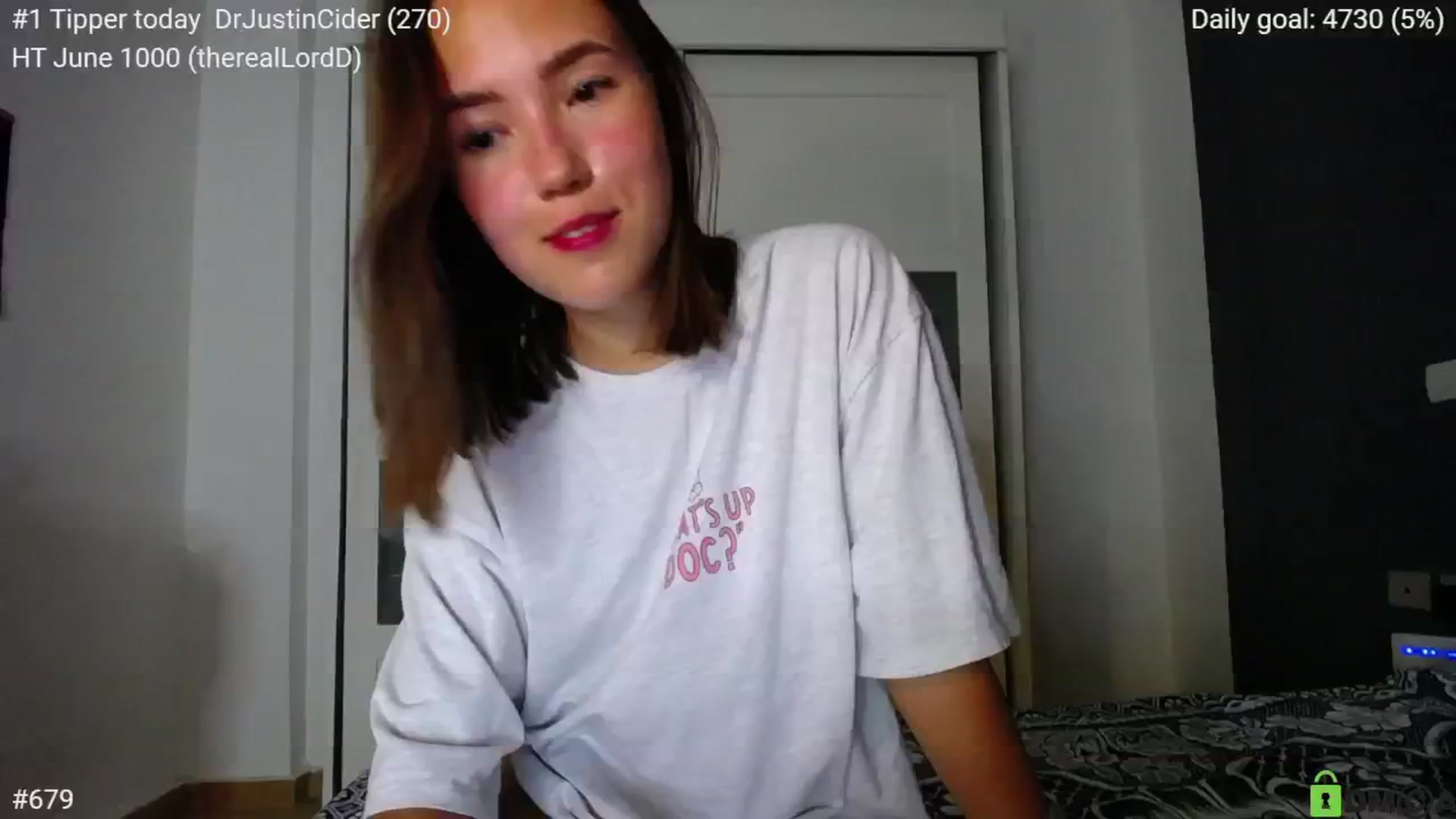 Gallery image thumbnail from tenderlyPoli's myfreecams stream on, 06/20/2024, 18:45 image 18 of 20