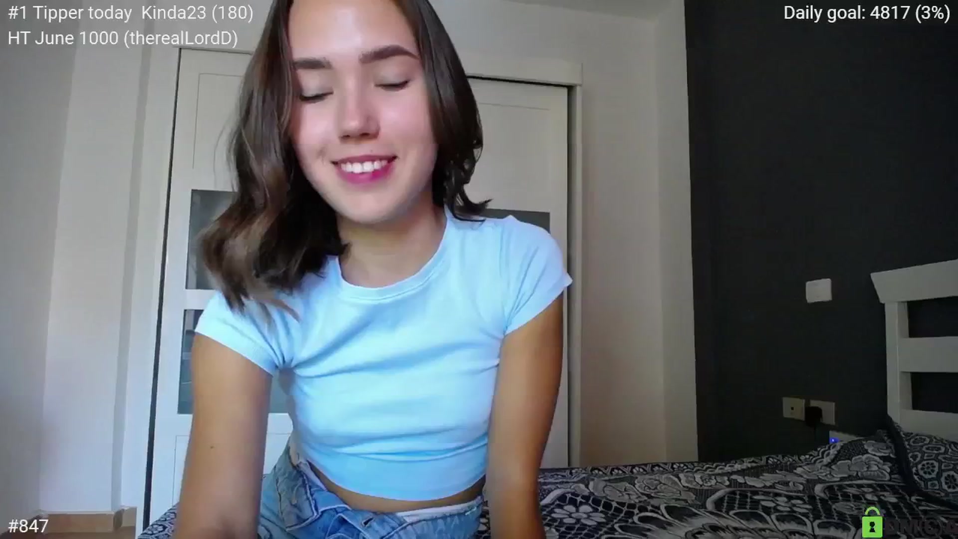 Gallery image thumbnail from tenderlyPoli's myfreecams stream on, 06/30/2024, 15:39 image 15 of 20