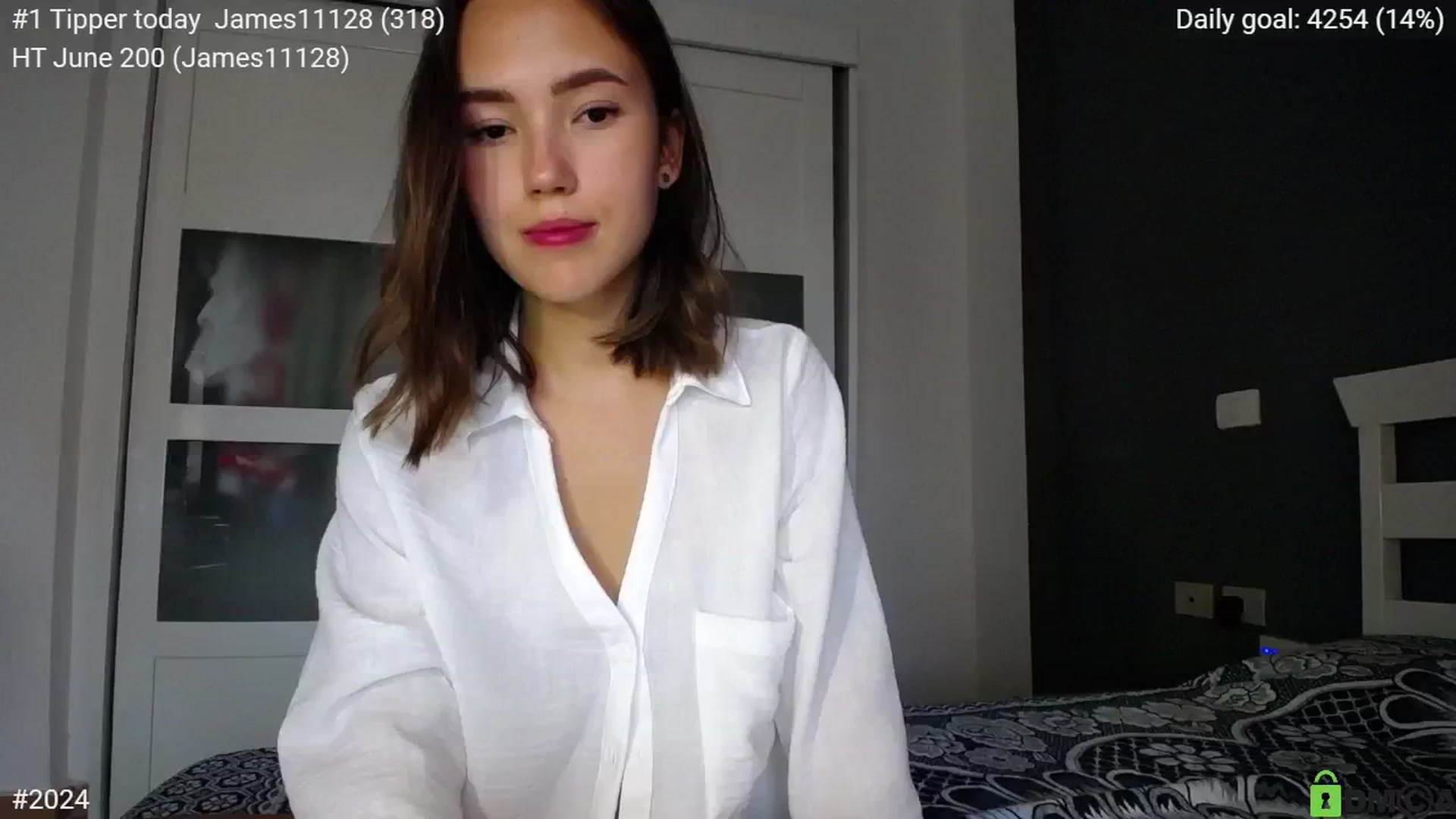 Gallery image thumbnail from tenderlyPoli's myfreecams stream on, 07/02/2024, 16:14 image 18 of 20
