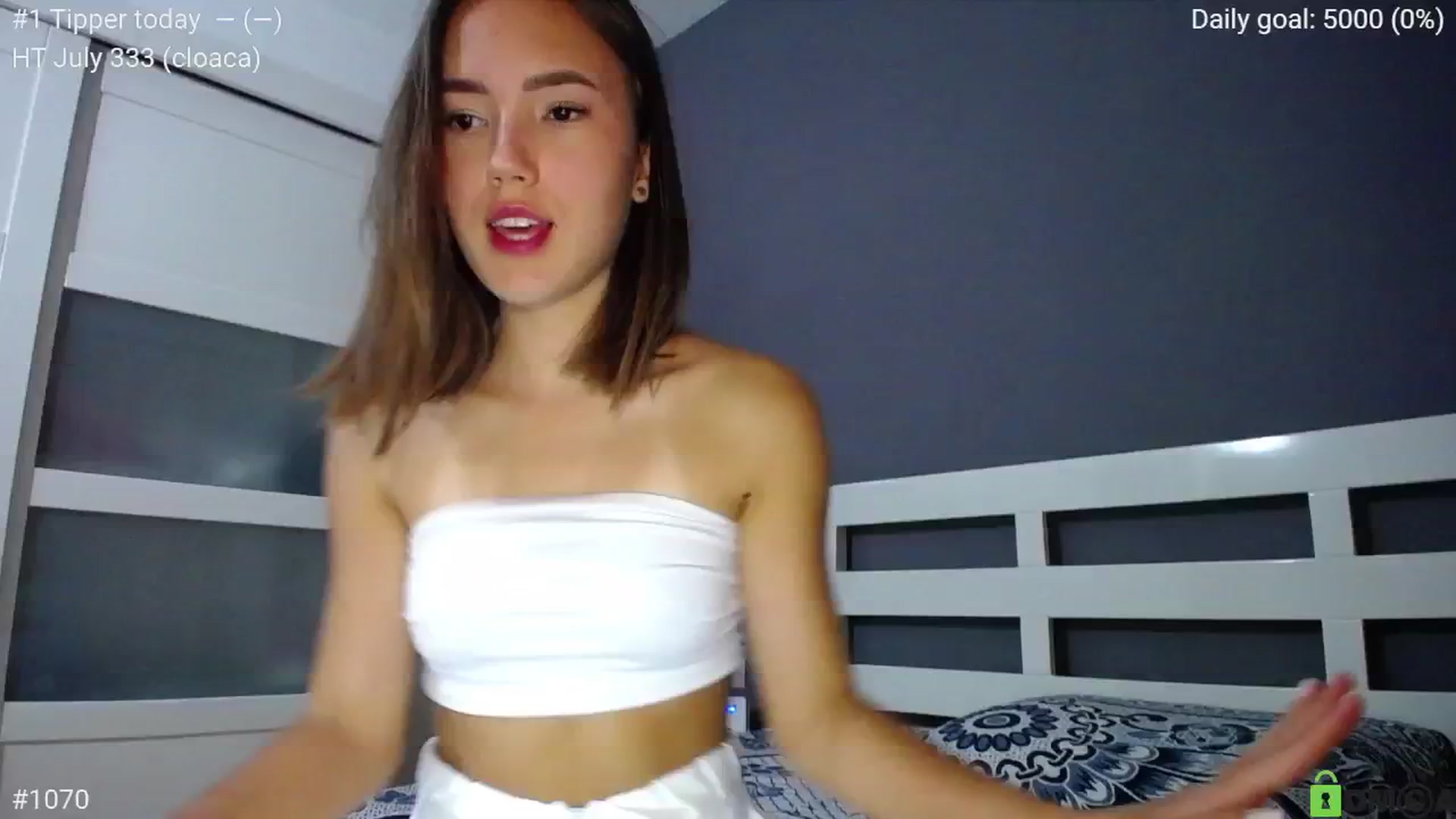 Gallery image thumbnail from tenderlyPoli's myfreecams stream on, 07/17/2024, 18:31 image 11 of 20