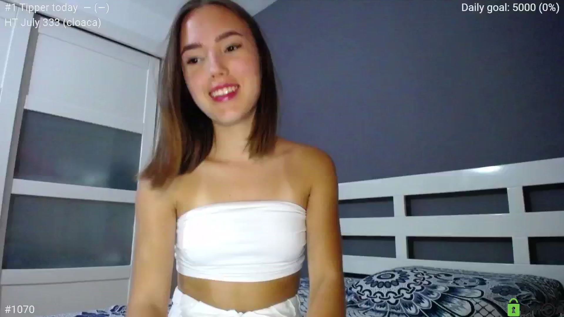 Gallery image thumbnail from tenderlyPoli's myfreecams stream on, 07/17/2024, 18:31 image 2 of 20
