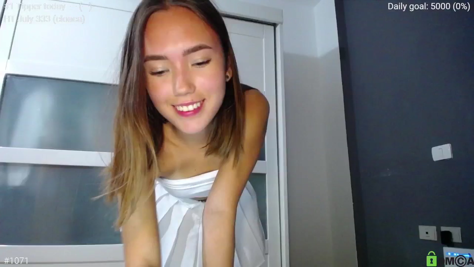 Gallery image thumbnail from tenderlyPoli's myfreecams stream on, 07/17/2024, 19:14 image 5 of 20