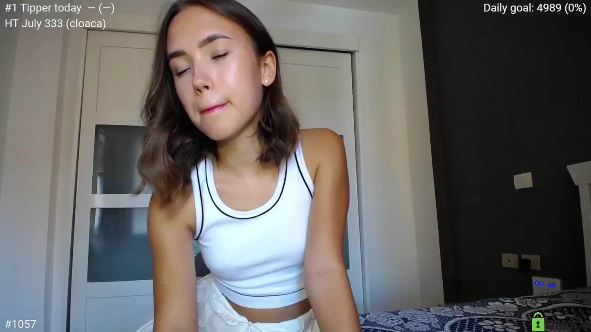 Gallery image thumbnail from tenderlyPoli's myfreecams stream on, 07/20/2024, 14:23 image 4 of 20