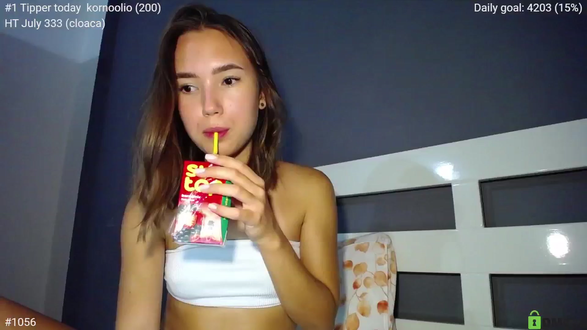 Gallery image thumbnail from tenderlyPoli's myfreecams stream on, 07/26/2024, 18:19 image 8 of 20