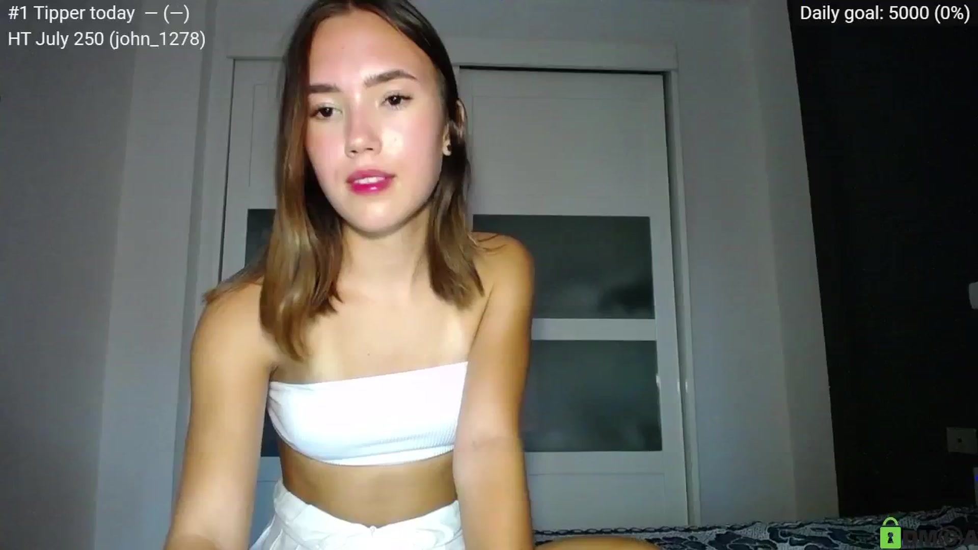 Gallery image thumbnail from tenderlyPoli's myfreecams stream on, 08/03/2024, 16:49 image 10 of 20