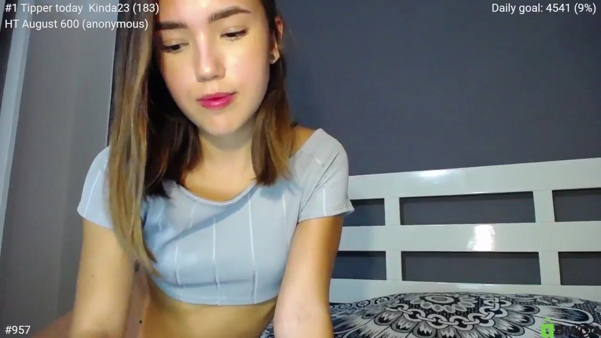 Gallery image thumbnail from tenderlyPoli's myfreecams stream on, 08/31/2024, 18:53 image 10 of 20