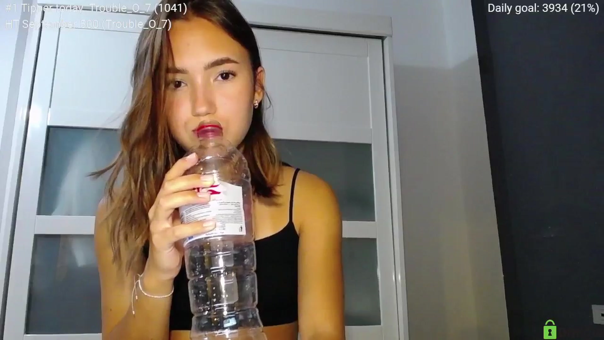 Gallery image thumbnail from tenderlyPoli's myfreecams stream on, 09/13/2024, 19:32 image 15 of 20