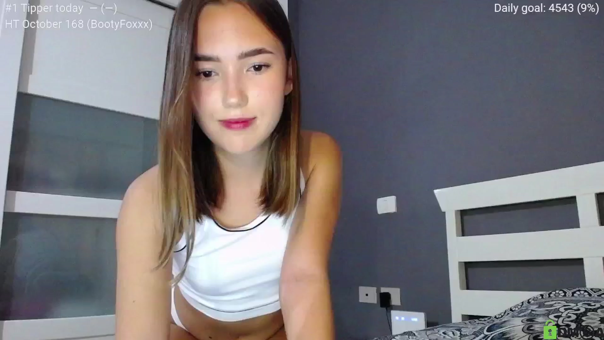Gallery image thumbnail from tenderlyPoli's myfreecams stream on, 10/16/2024, 20:10 image 2 of 20