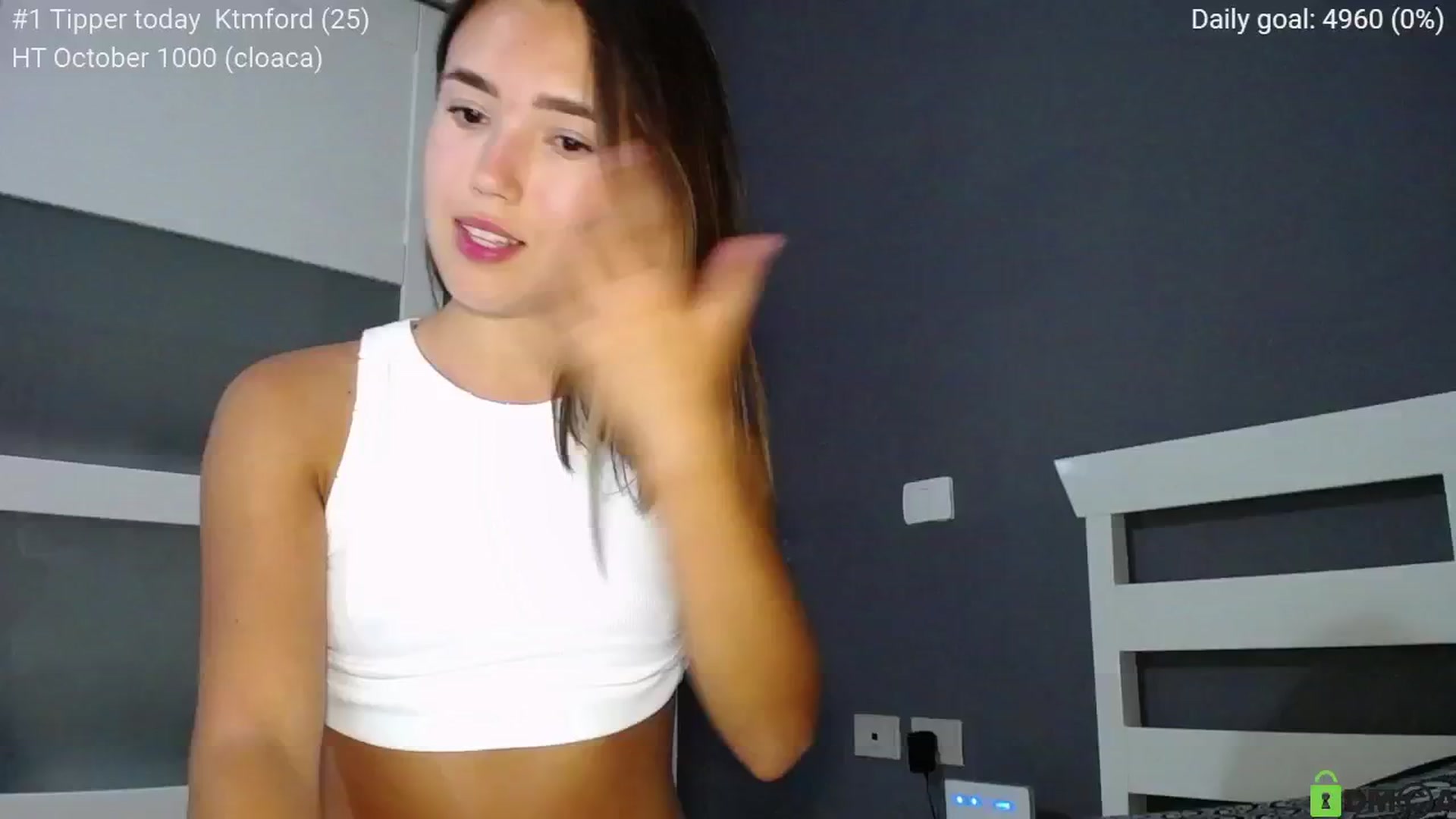 Gallery image thumbnail from tenderlyPoli's myfreecams stream on, 10/22/2024, 20:52 image 16 of 20