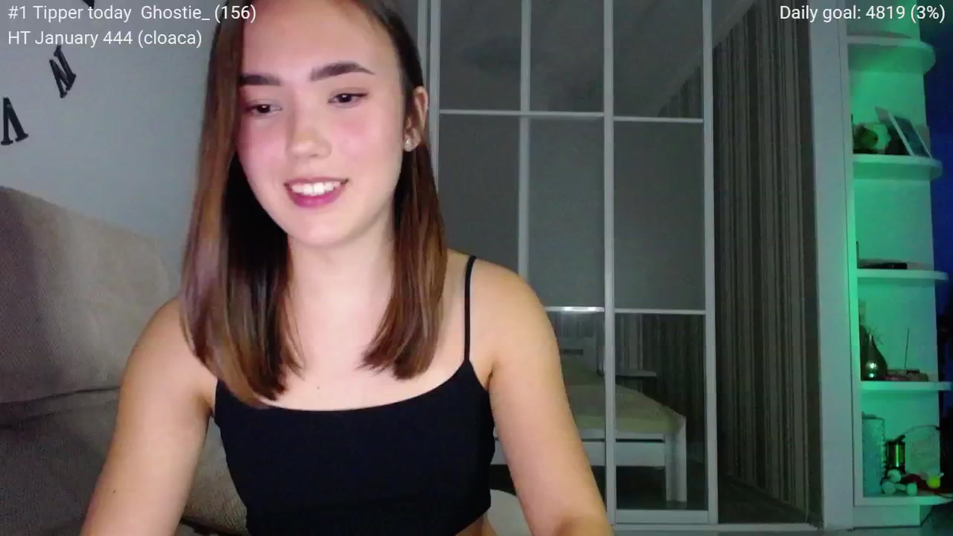 Gallery image thumbnail from tenderlyPoli's myfreecams stream on, 01/26/2025, 22:03 image 8 of 20