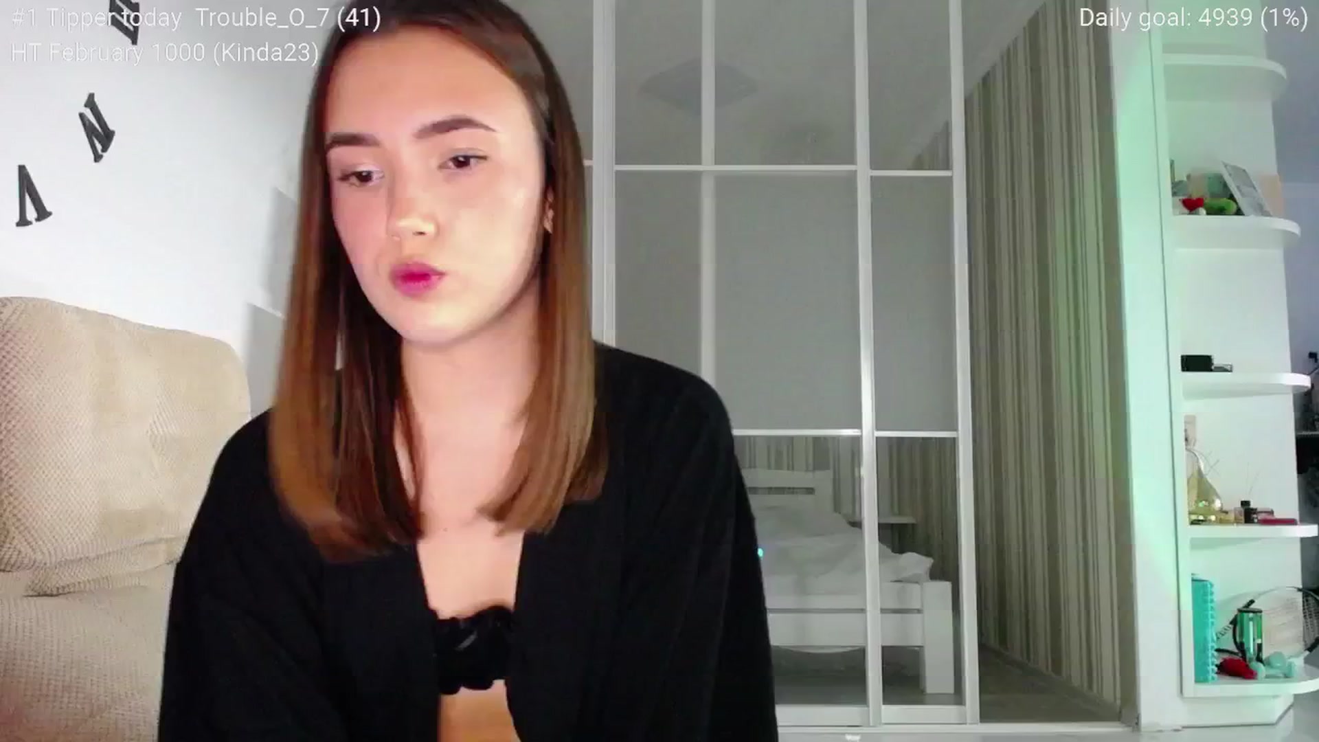 Gallery image thumbnail from tenderlyPoli's myfreecams stream on, 02/16/2025, 20:34 image 6 of 20
