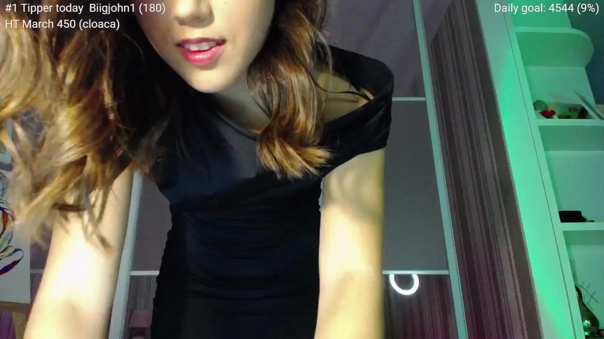 Gallery image thumbnail from tenderlyPoli's myfreecams stream on, 03/13/2025, 20:56 image 10 of 20