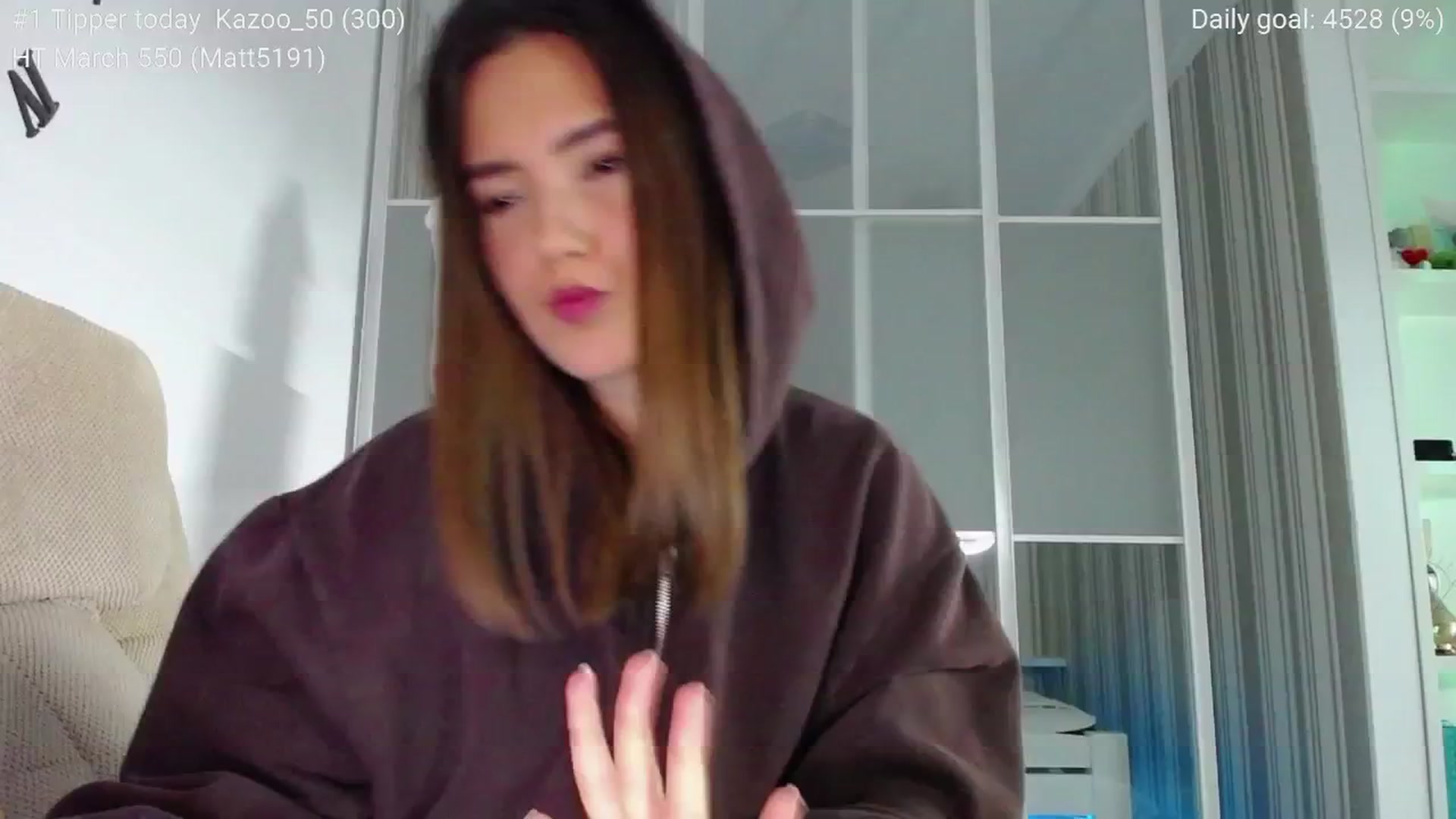 Gallery image thumbnail from tenderlyPoli's myfreecams stream on, 03/17/2025, 24:21 image 2 of 20