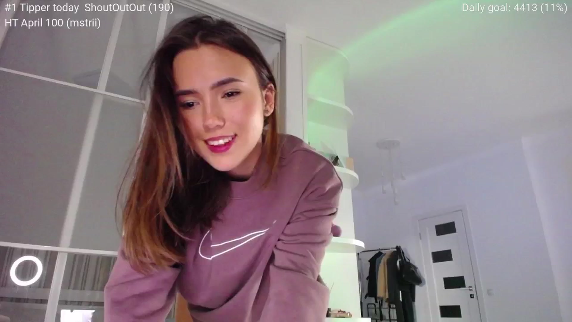 Gallery image thumbnail from tenderlyPoli's myfreecams stream on, 04/03/2025, 23:32 image 17 of 20