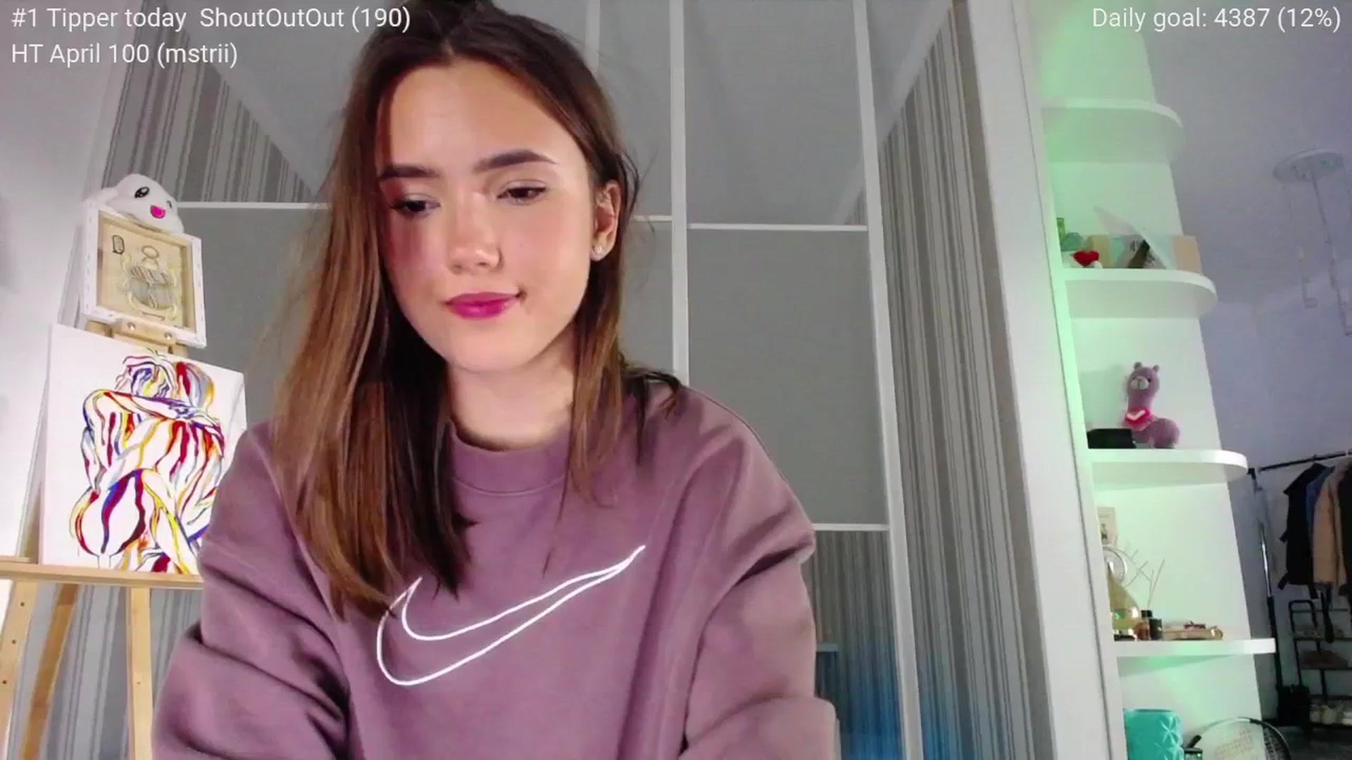 Gallery image thumbnail from tenderlyPoli's myfreecams stream on, 04/04/2025, 24:19 image 7 of 20