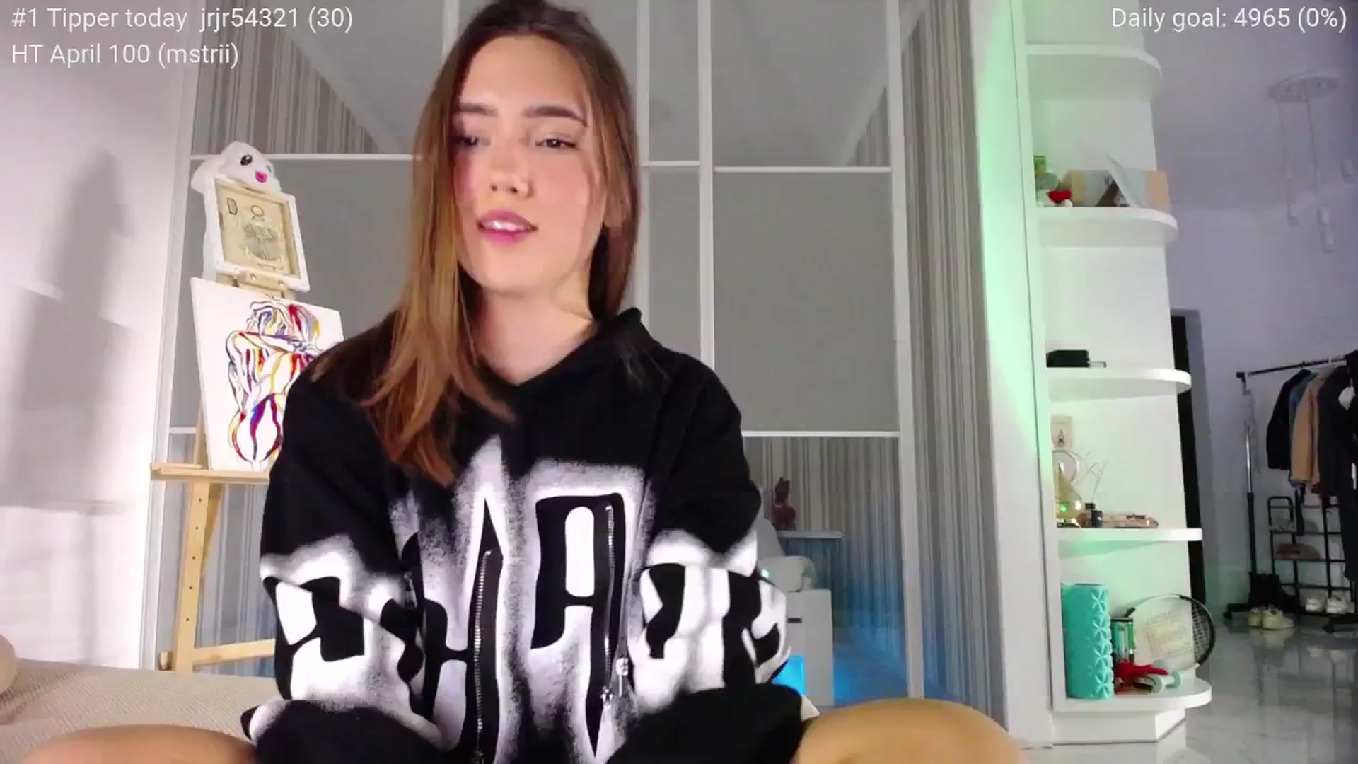Gallery image thumbnail from tenderlyPoli's myfreecams stream on, 04/04/2025, 21:32 image 7 of 20
