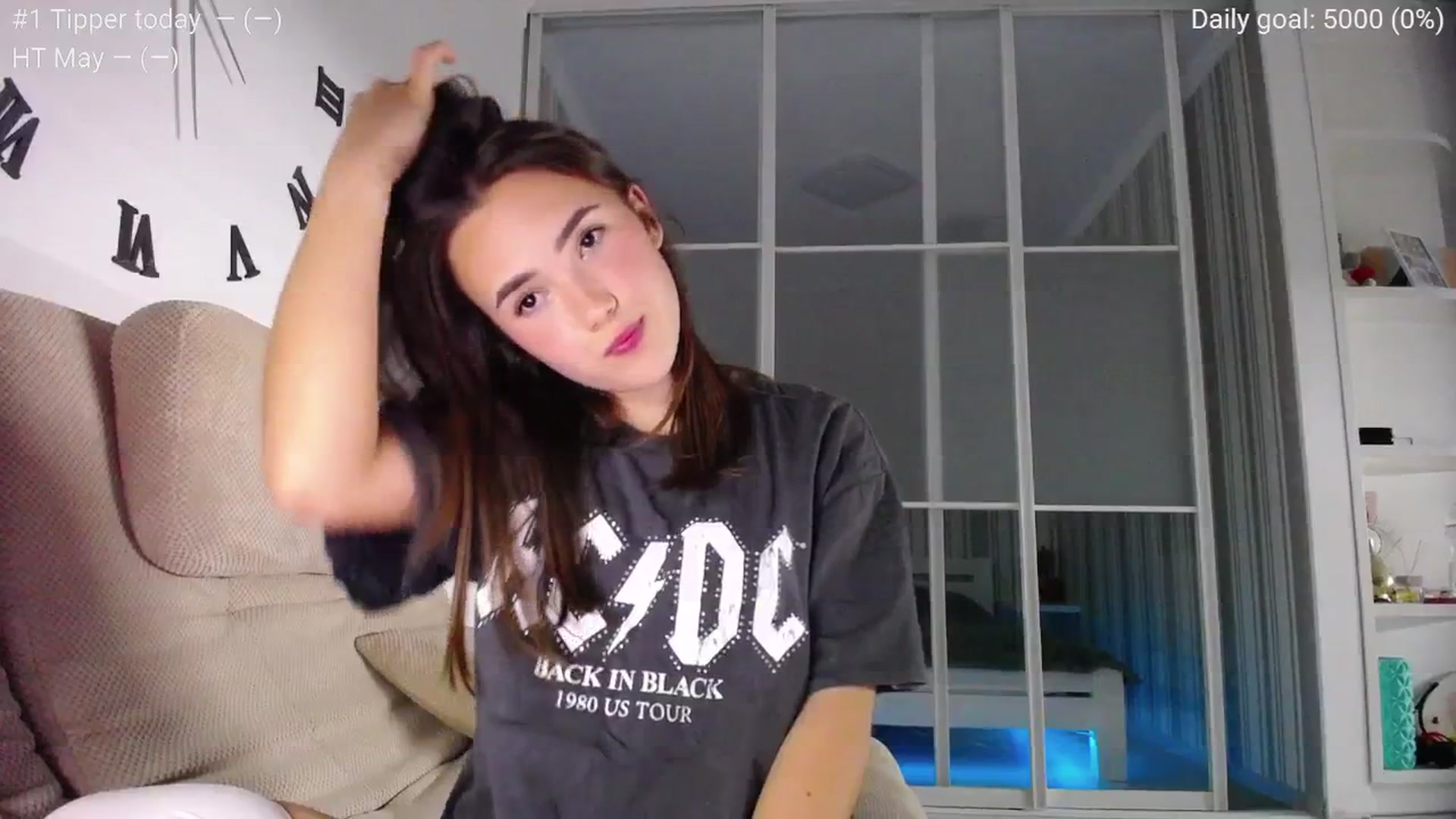 Gallery image thumbnail from tenderlyPoli's myfreecams stream on, 05/12/2025, 18:35 image 20 of 20