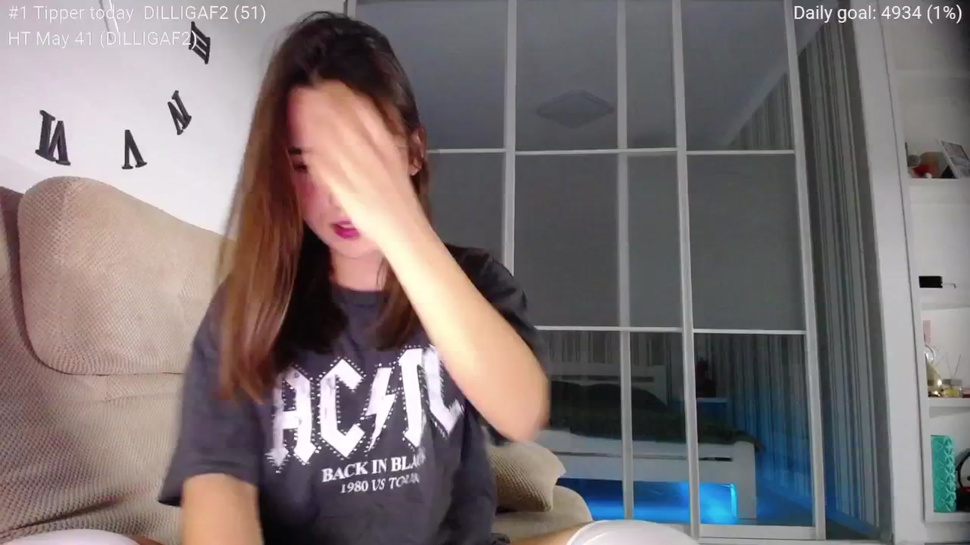 Gallery image thumbnail from tenderlyPoli's myfreecams stream on, 05/12/2025, 19:35 image 9 of 20