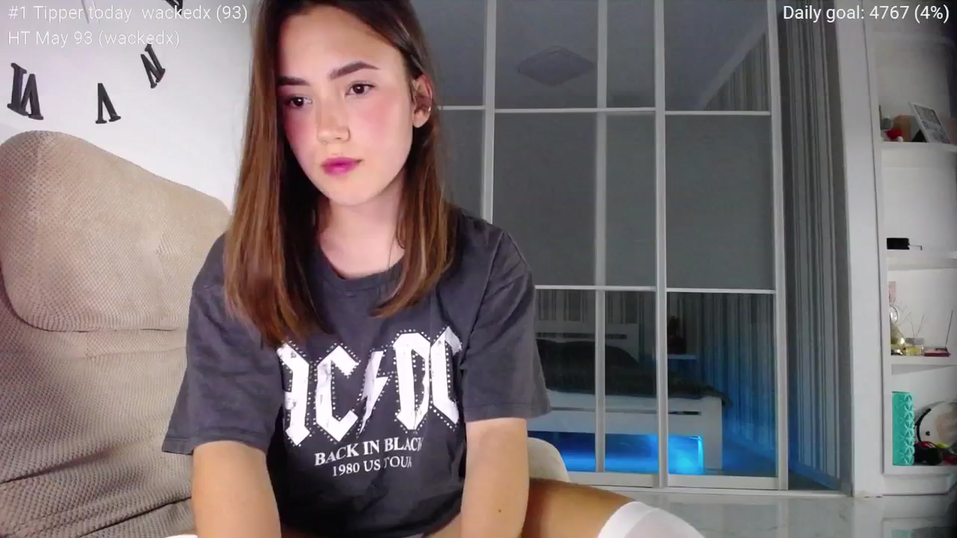 Gallery image thumbnail from tenderlyPoli's myfreecams stream on, 05/12/2025, 19:35 image 19 of 20