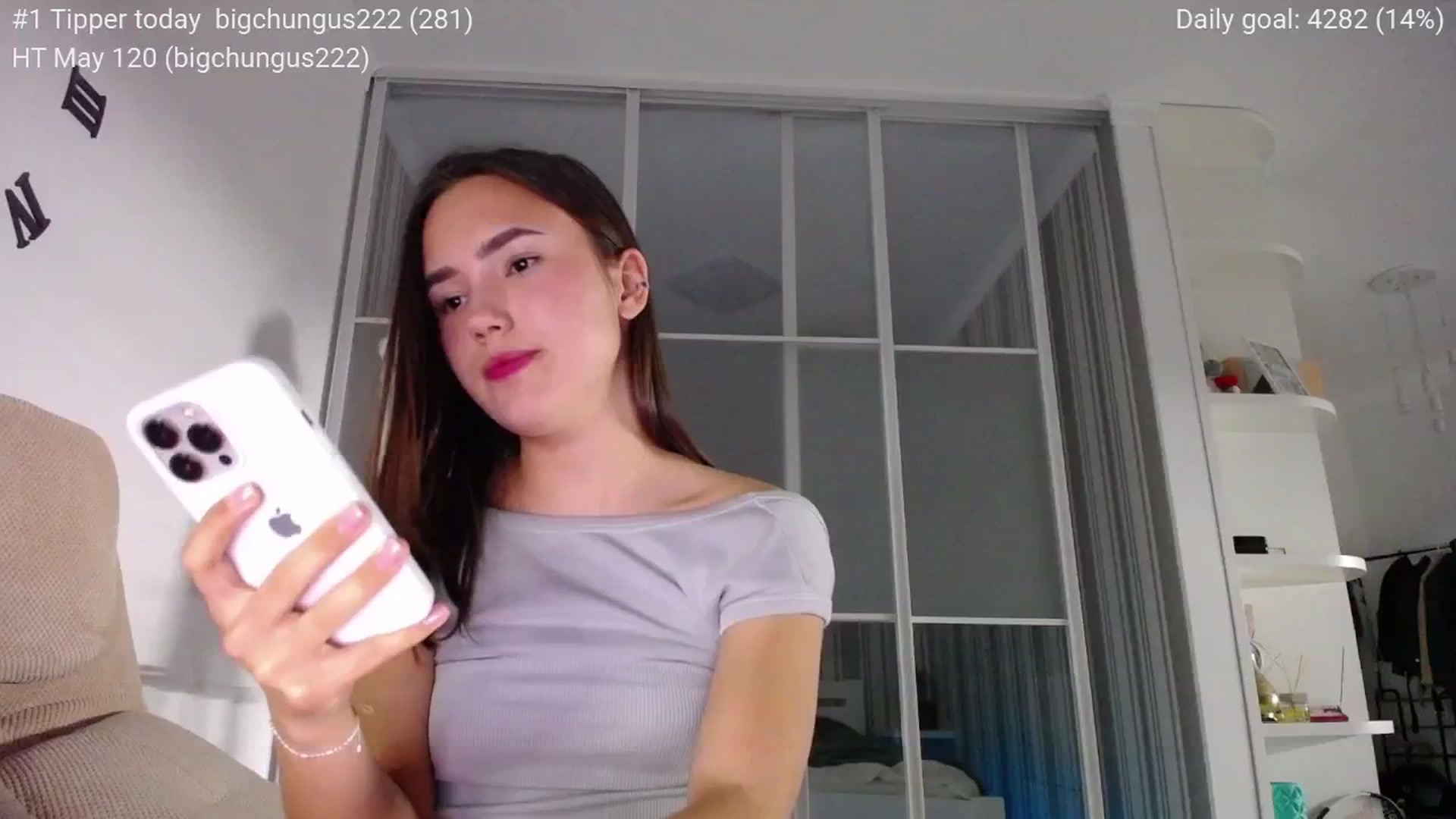 Gallery image thumbnail from tenderlyPoli's myfreecams stream on, 05/13/2025, 23:00 image 19 of 20