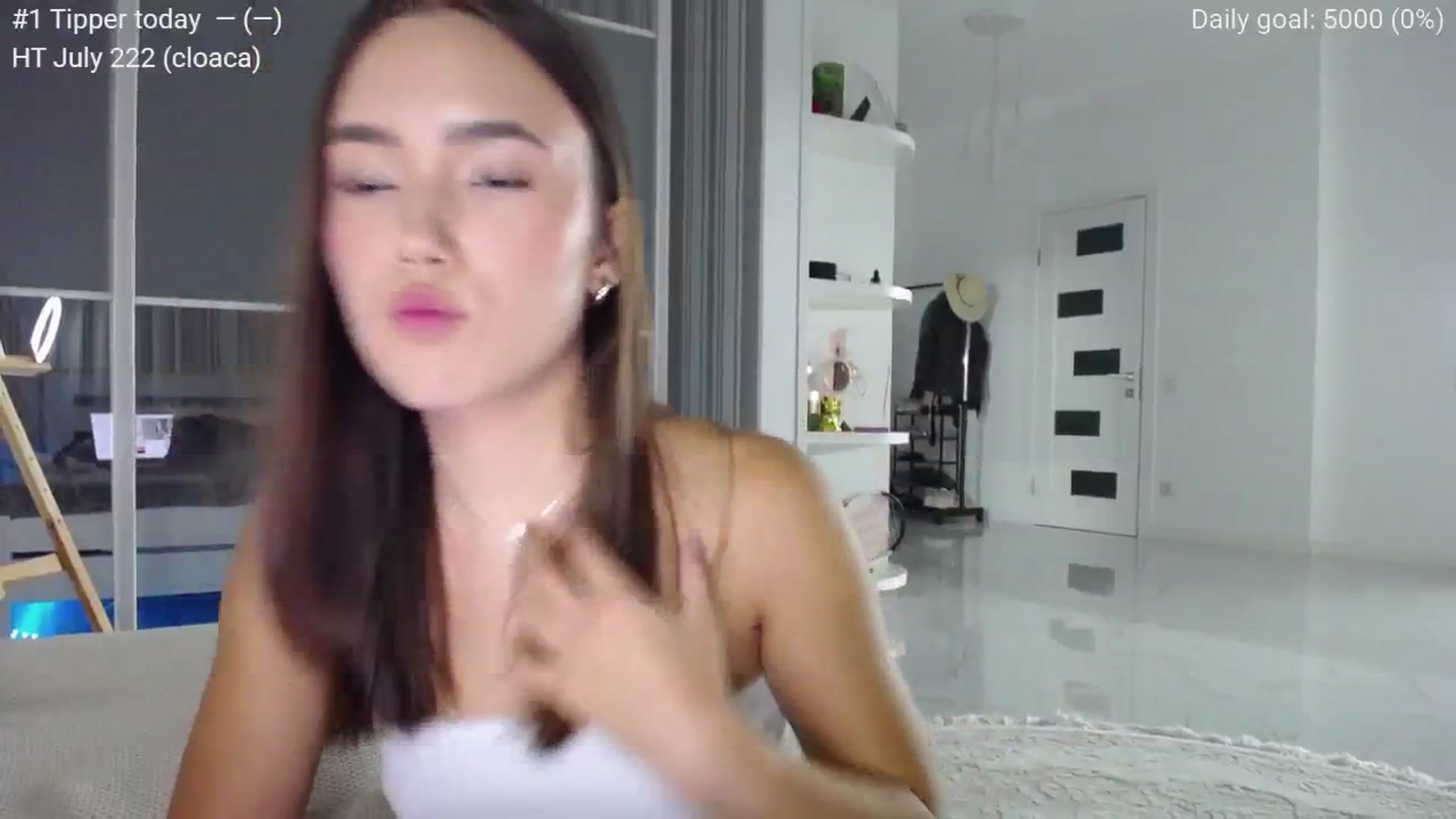 Gallery image thumbnail from tenderlyPoli's myfreecams stream on, 08/13/2025, 19:04 image 19 of 20