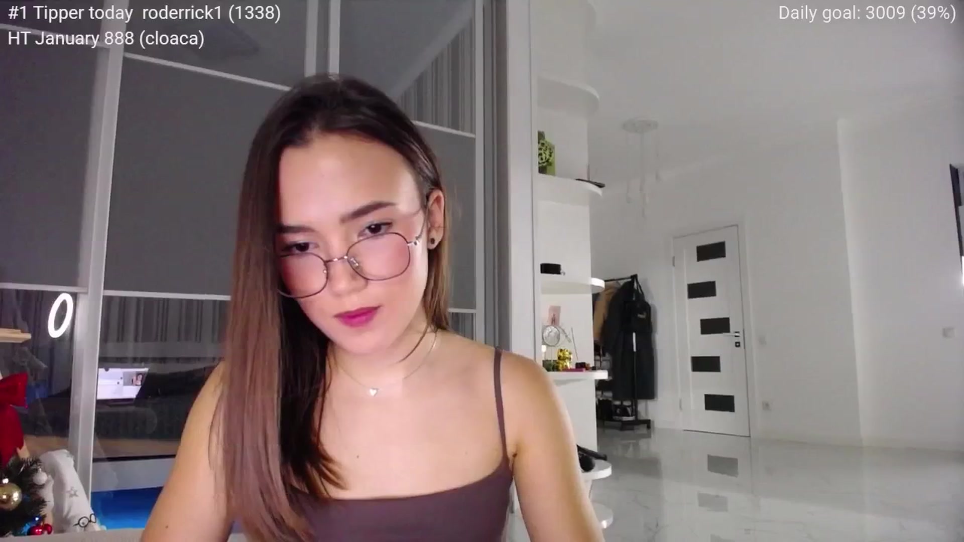 Gallery image thumbnail from tenderlyPoli's myfreecams stream on, 01/13/2026, 19:12 image 18 of 20