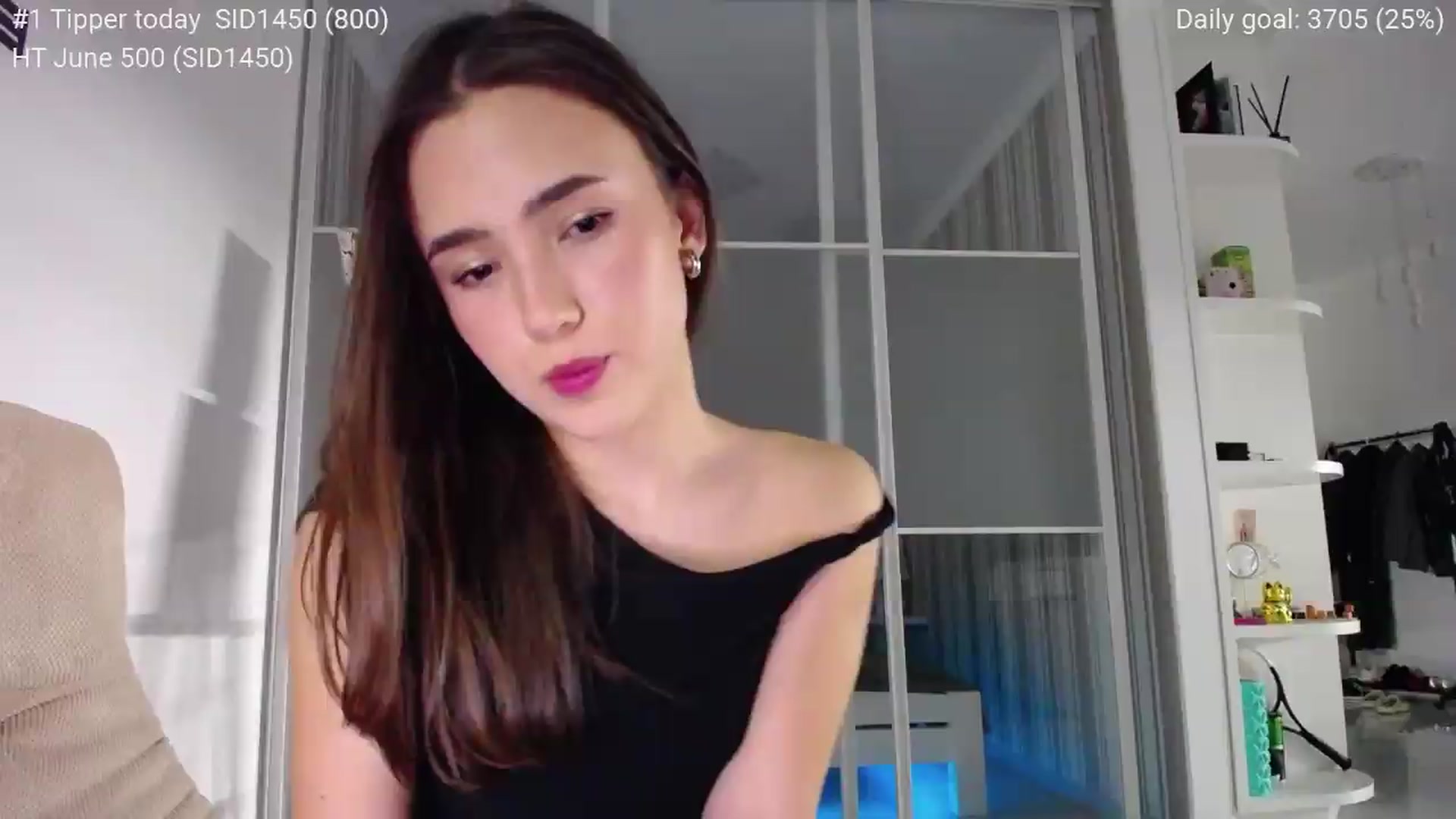 Gallery image thumbnail from tenderlyPoli's myfreecams stream on, 06/01/2026, 18:37 image 13 of 20