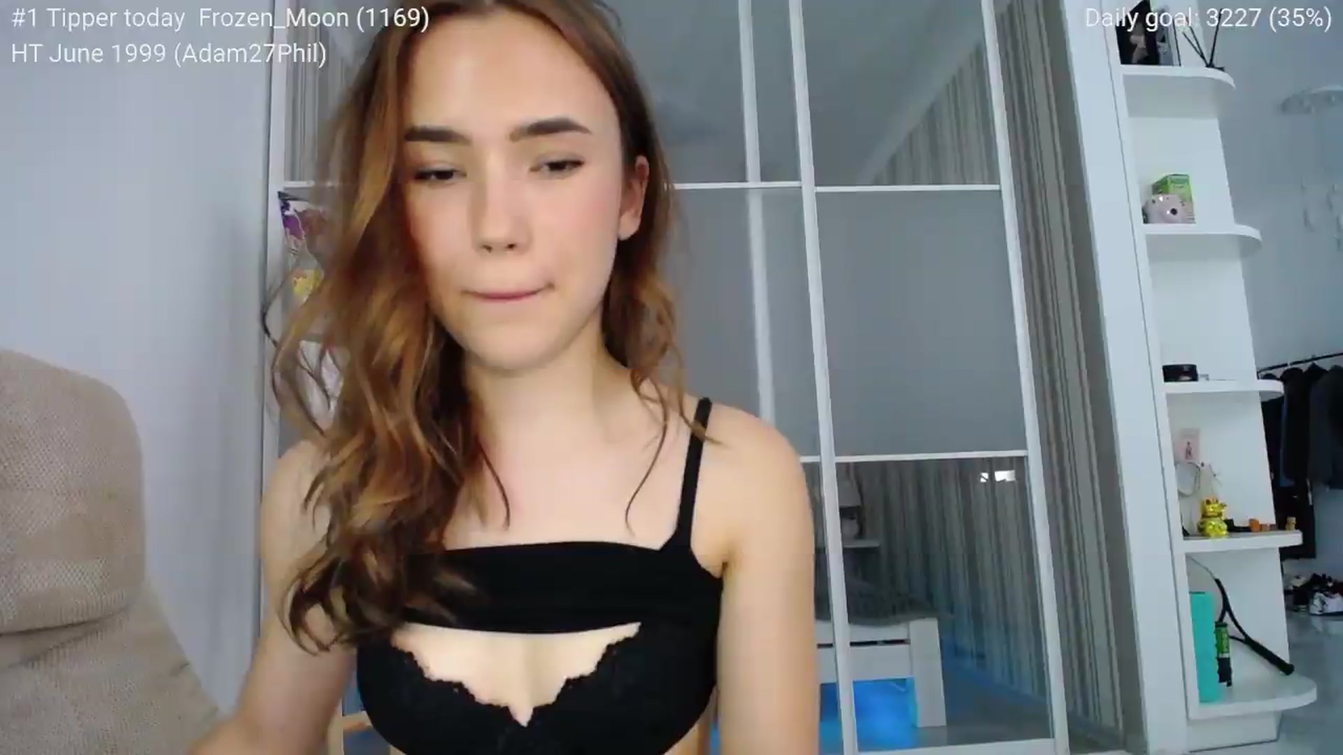 Gallery image thumbnail from tenderlyPoli's myfreecams stream on, 06/13/2026, 13:34 image 12 of 20