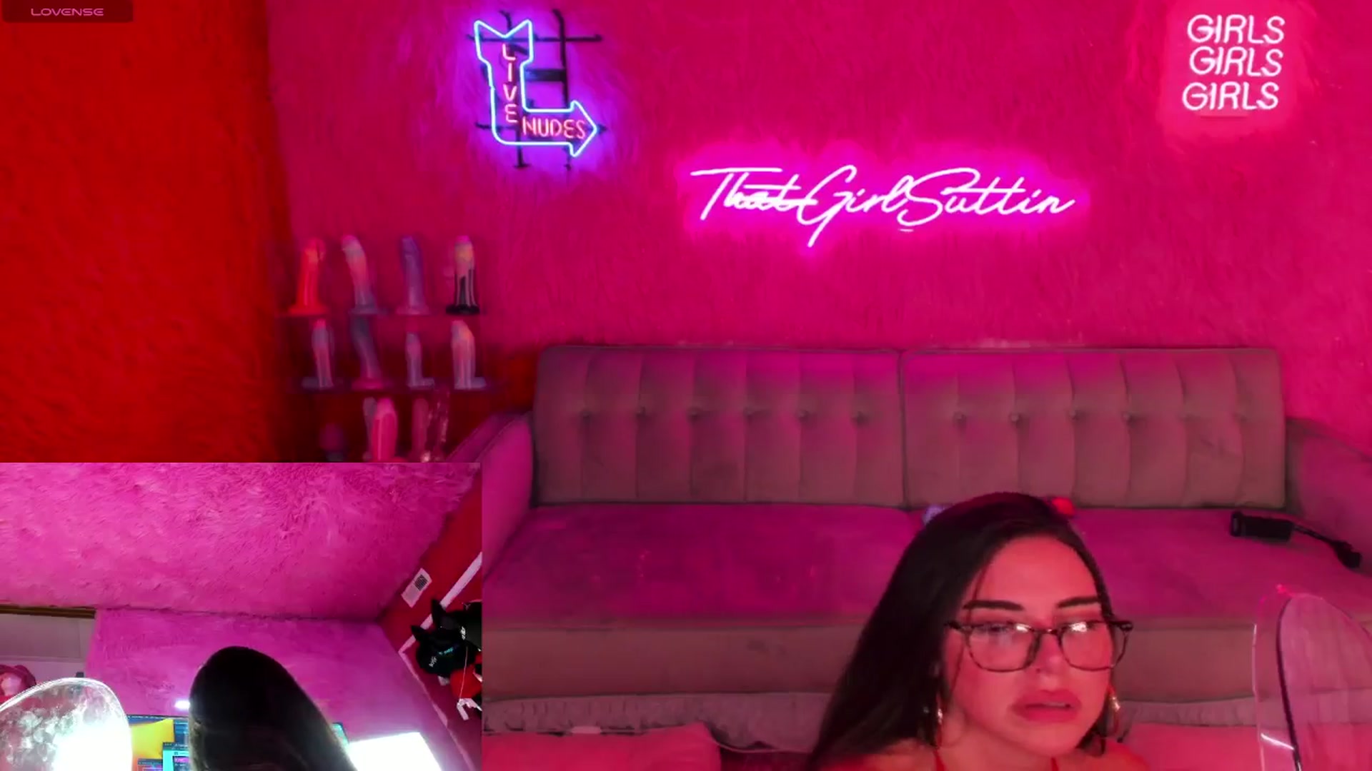 Gallery image thumbnail from thatgrlsuttin's myfreecams stream on, 06/24/2024, 04:47 image 15 of 20