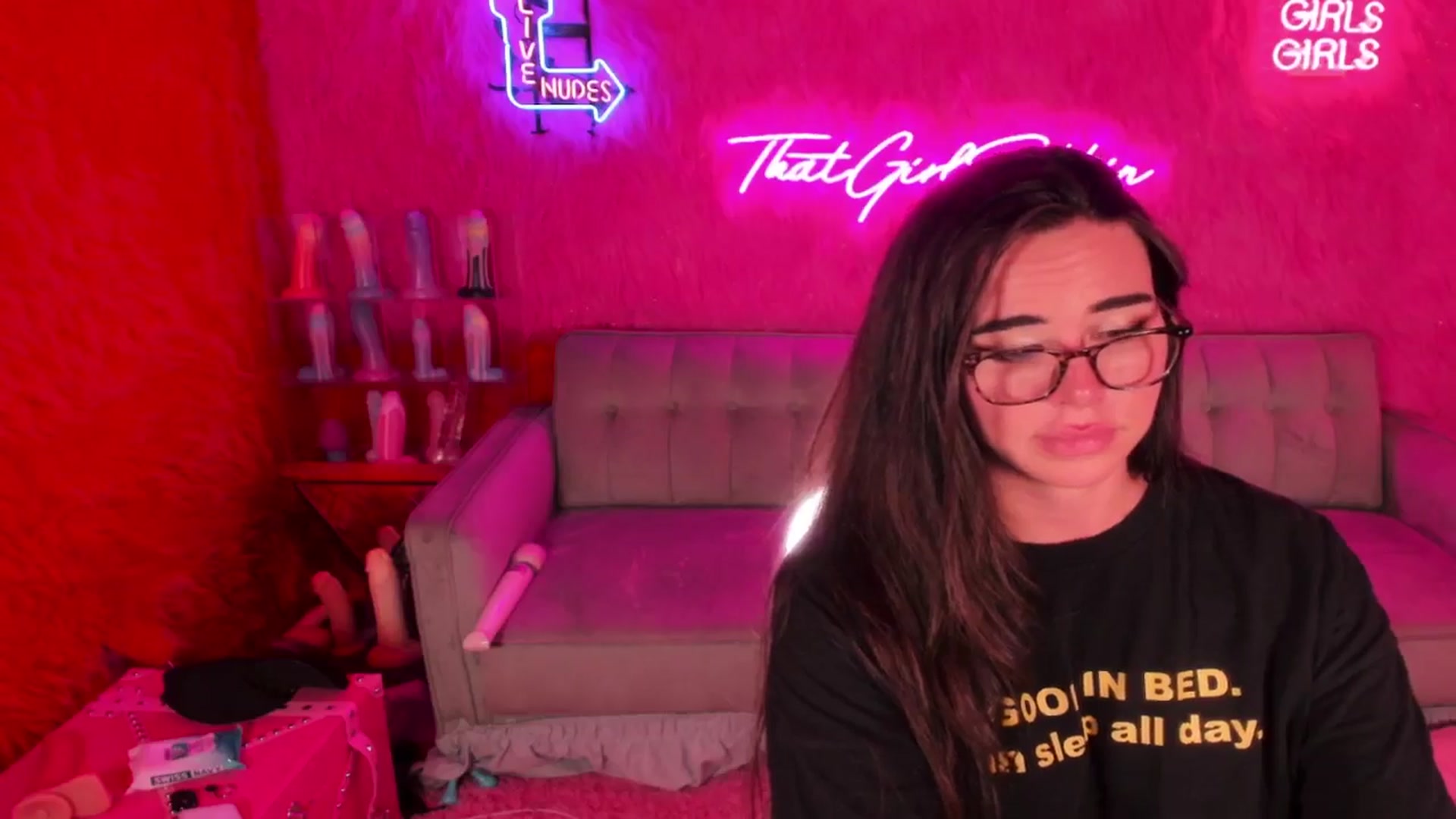 Gallery image thumbnail from thatgrlsuttin's myfreecams stream on, 07/03/2024, 05:40 image 10 of 20